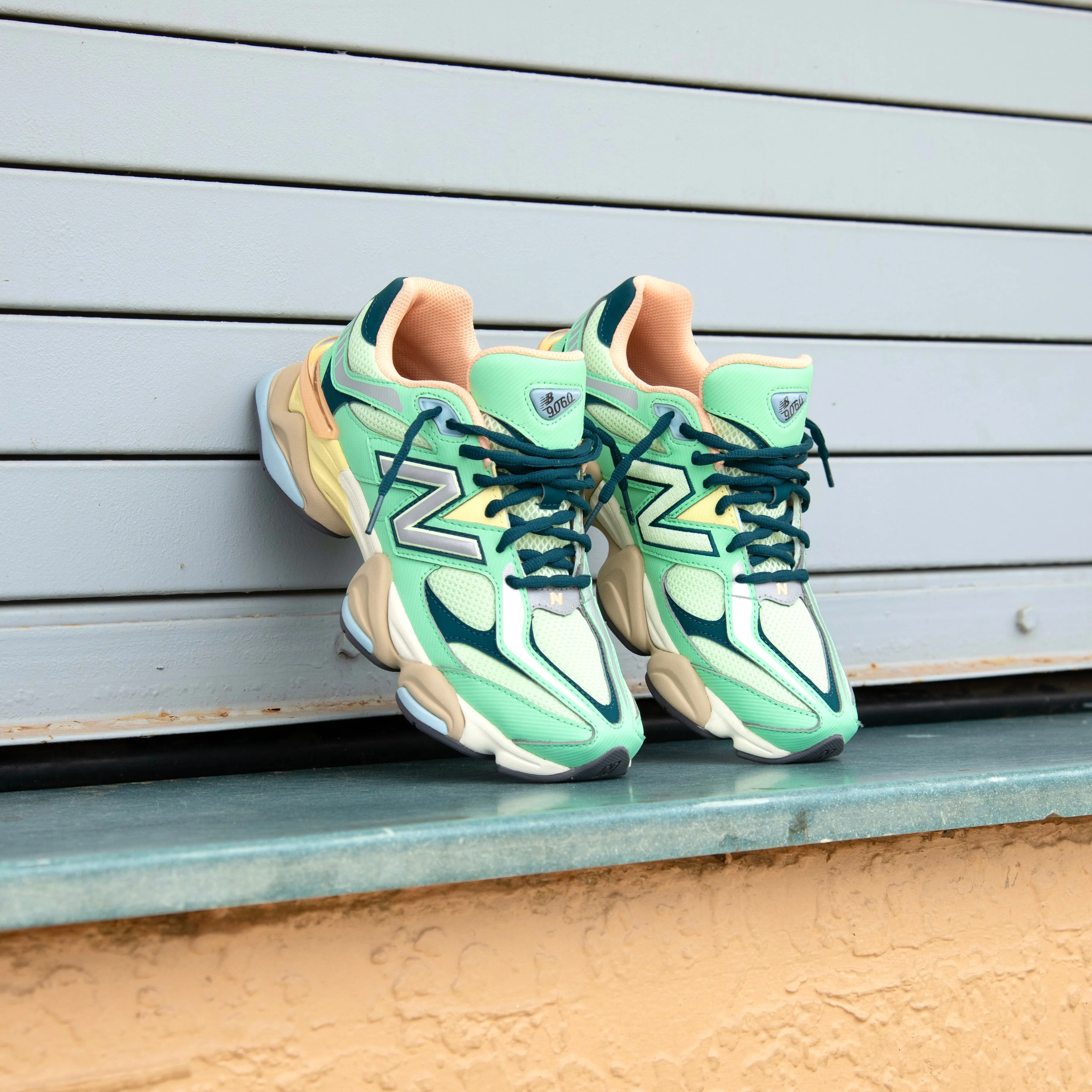 New Balance 9060 (Sweet Grass Deep Ocean) - U9060TMA animal-print