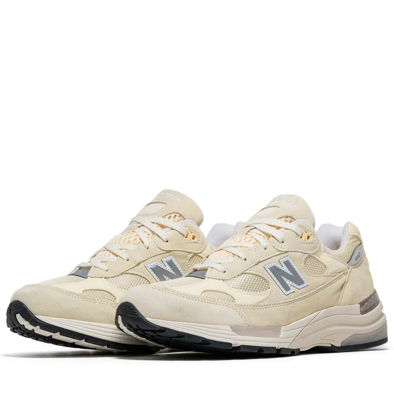 premium - quality - luxury shoes breathable leather shoes New Balance Made In USA 992 - Calcium/Raw Almond
