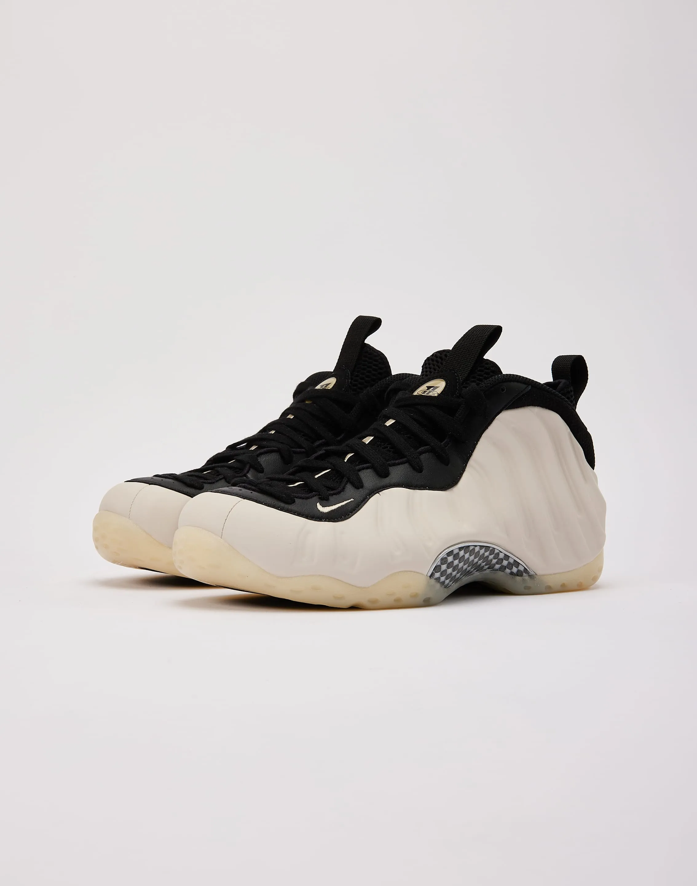 Everyday Essential Nike Air Foamposite One 'Light Orewood Brown'