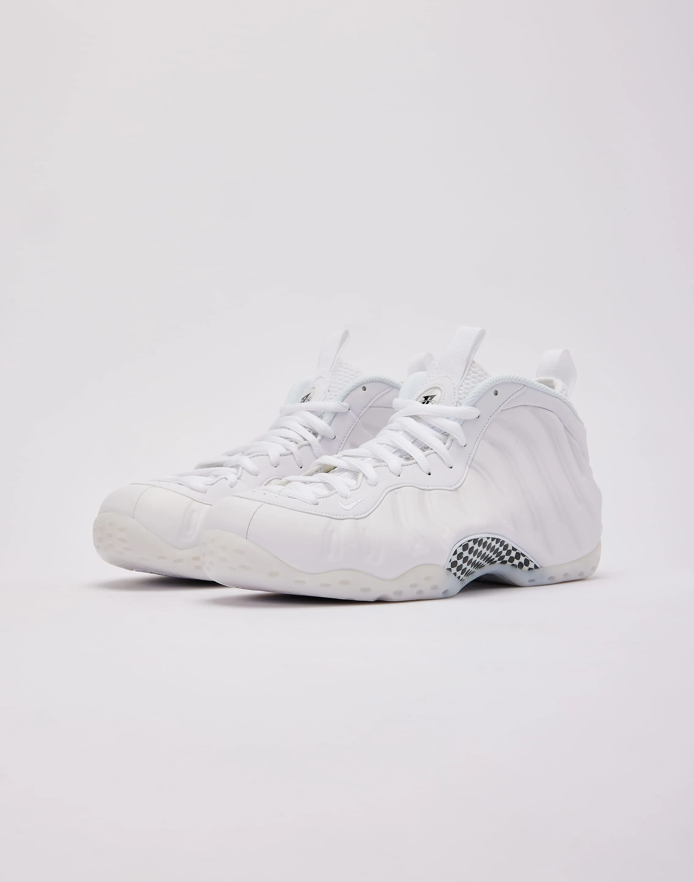 Lake Jog Nike Air Foamposite One 'Triple White'