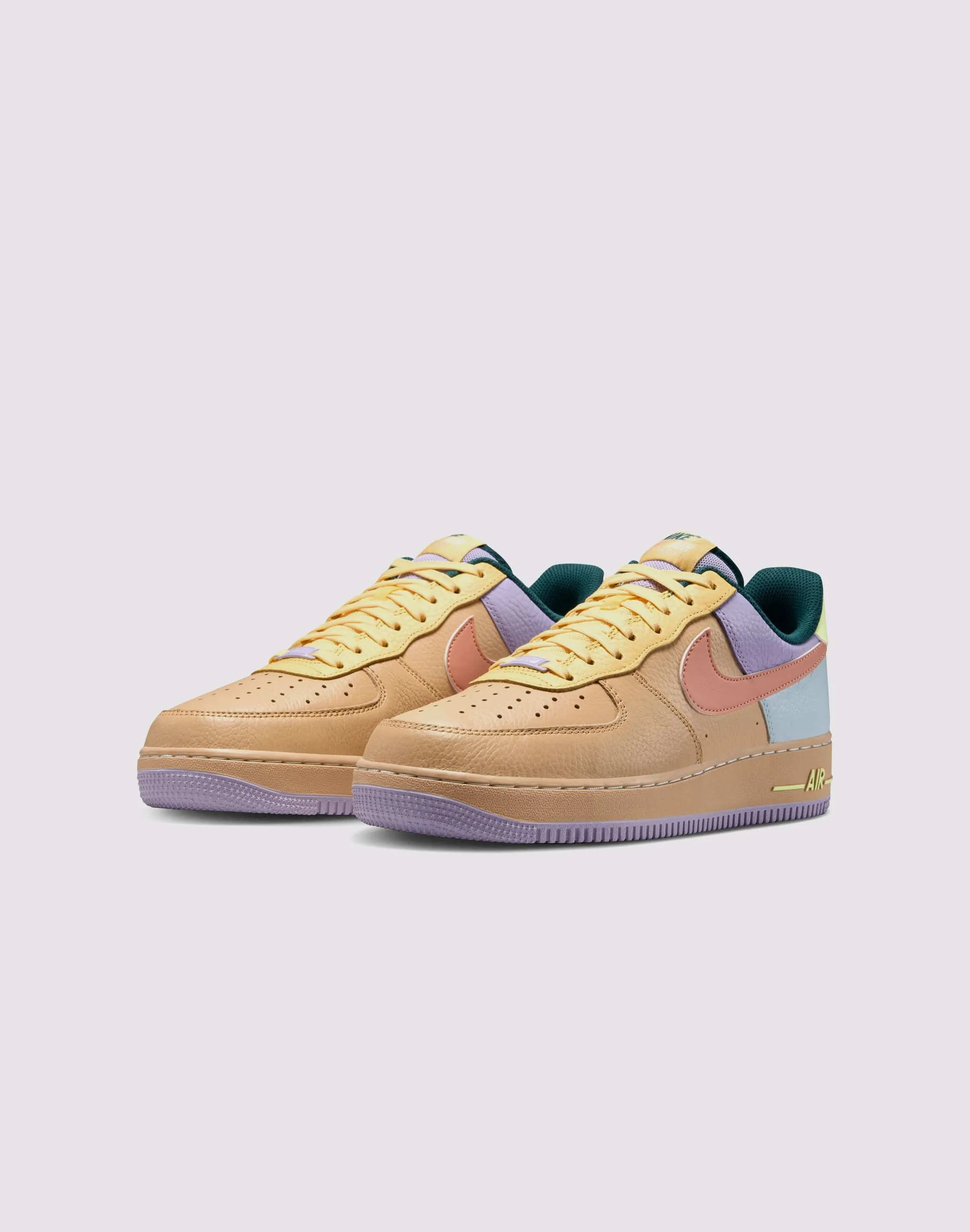 Active Life Moon Step Nike Air Force 1 '07 "Easter"