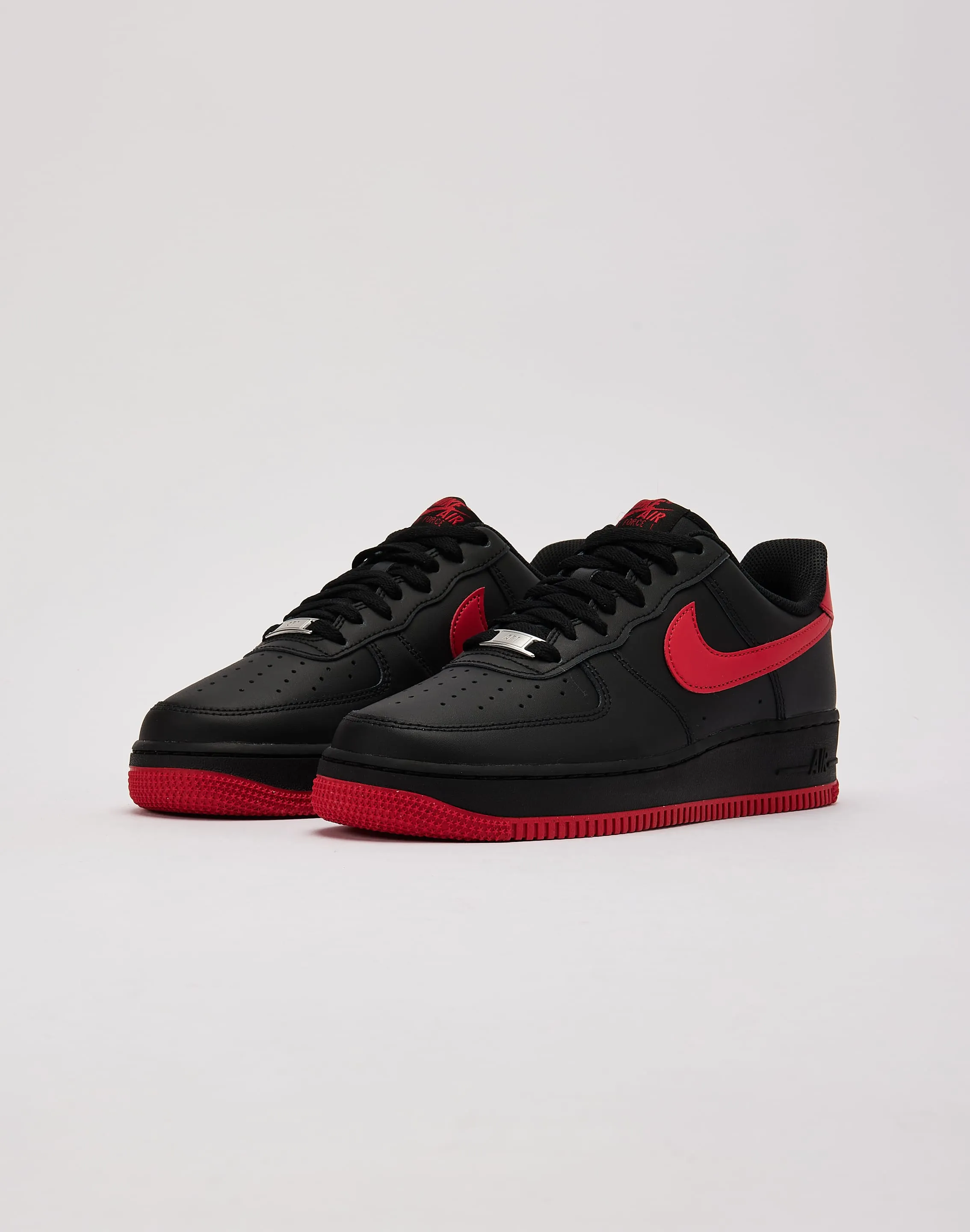 Comfortable Feel Narrow Fit Nike Air Force 1 Low '07