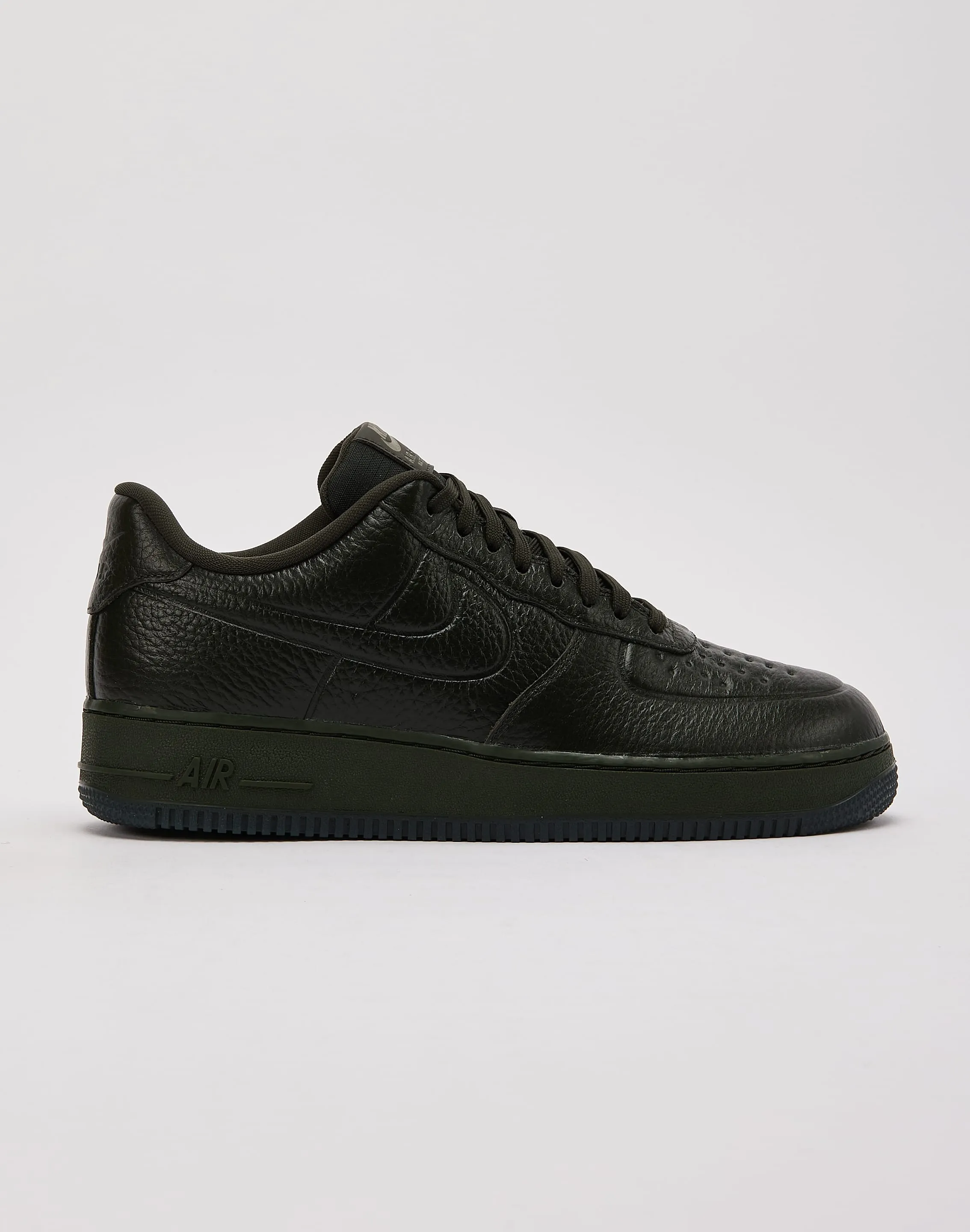 Nike Air Force 1 Low '07 Pro-Tech Resort Ready Youth Pick