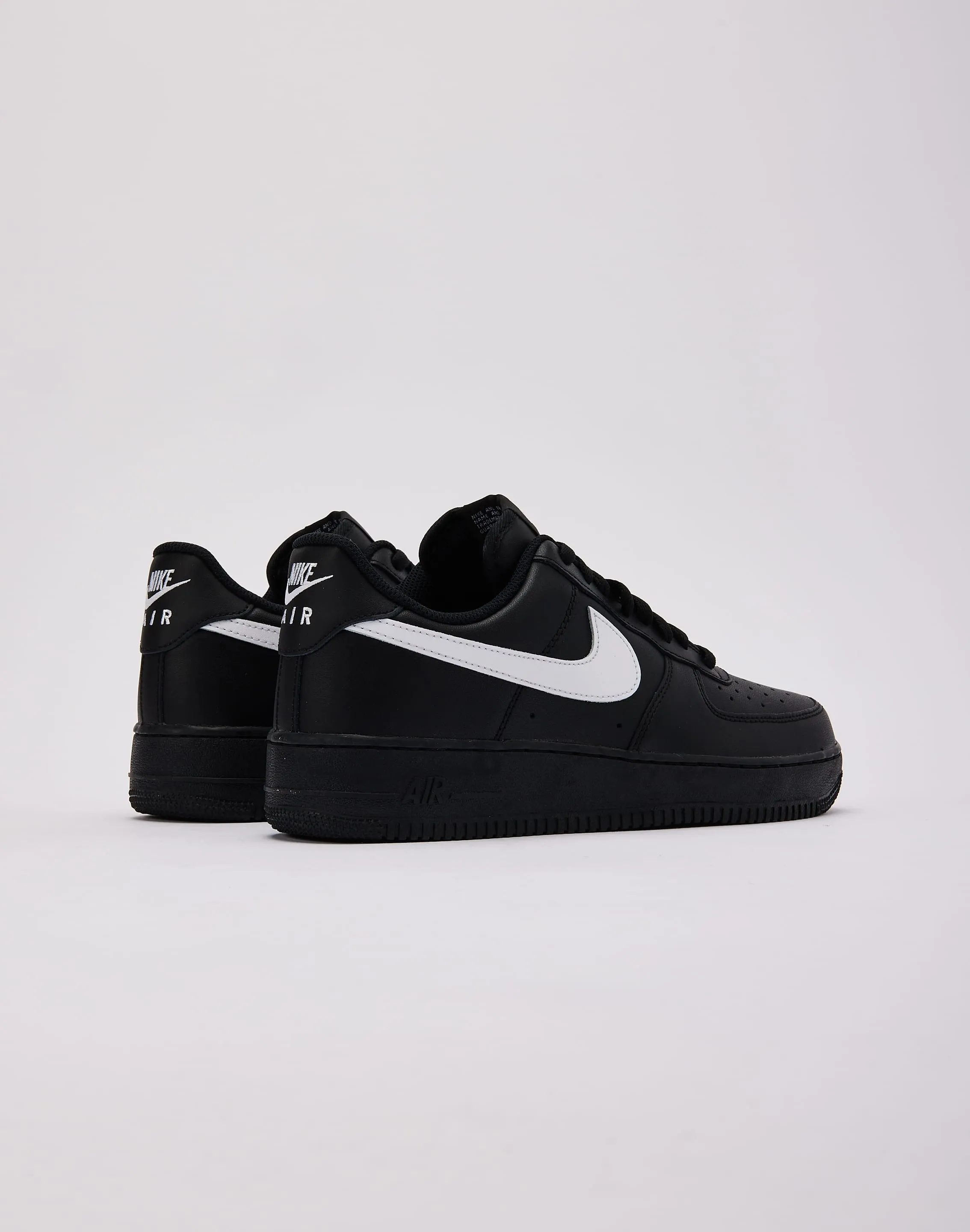 Trendy Appeal Urban Gear Nike Air Force 1 Low '07