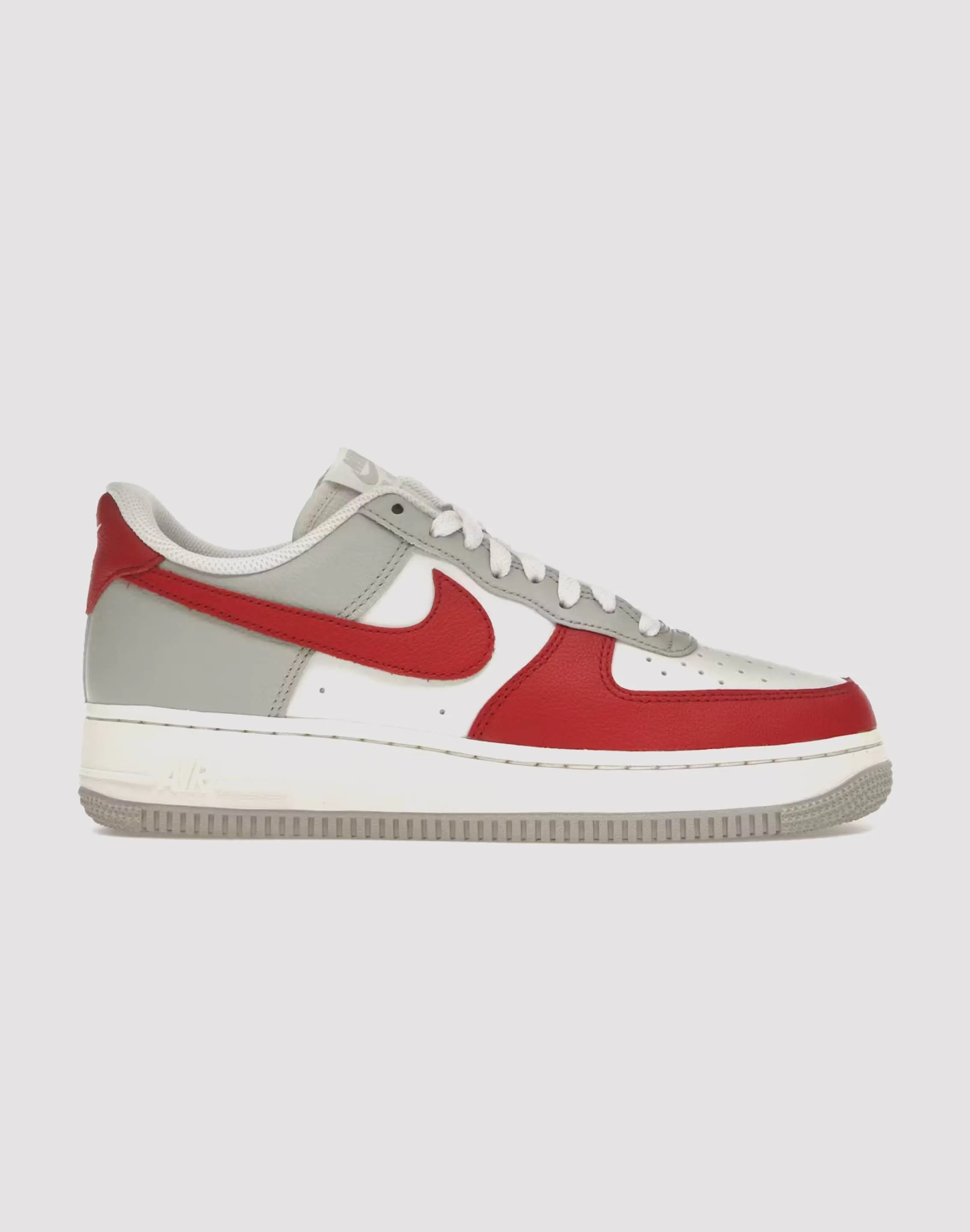 Padded Footbed Nike Air Force 1 Low LV8