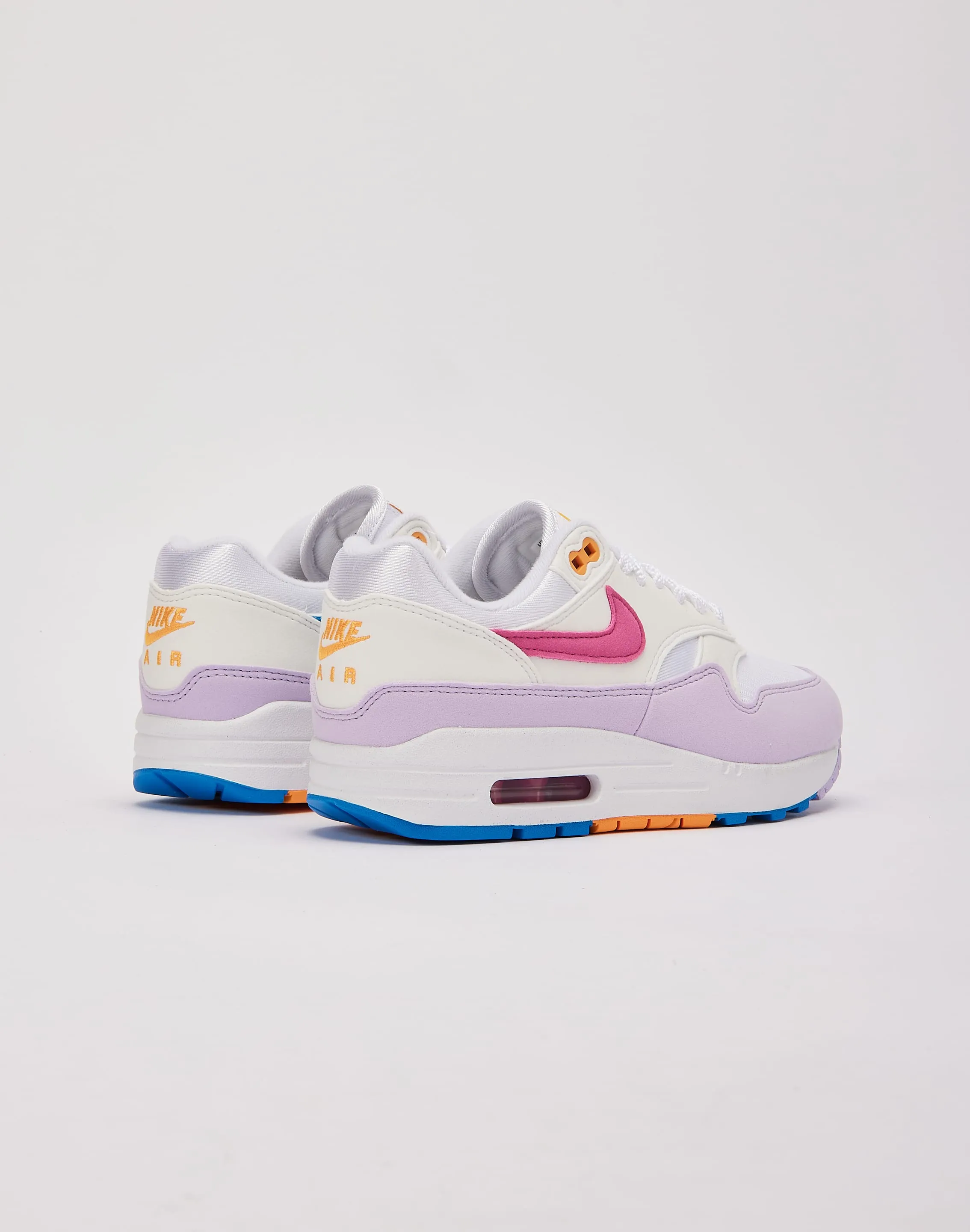 Nike Air Max 1 '87 Fashionable Look Boosted sole