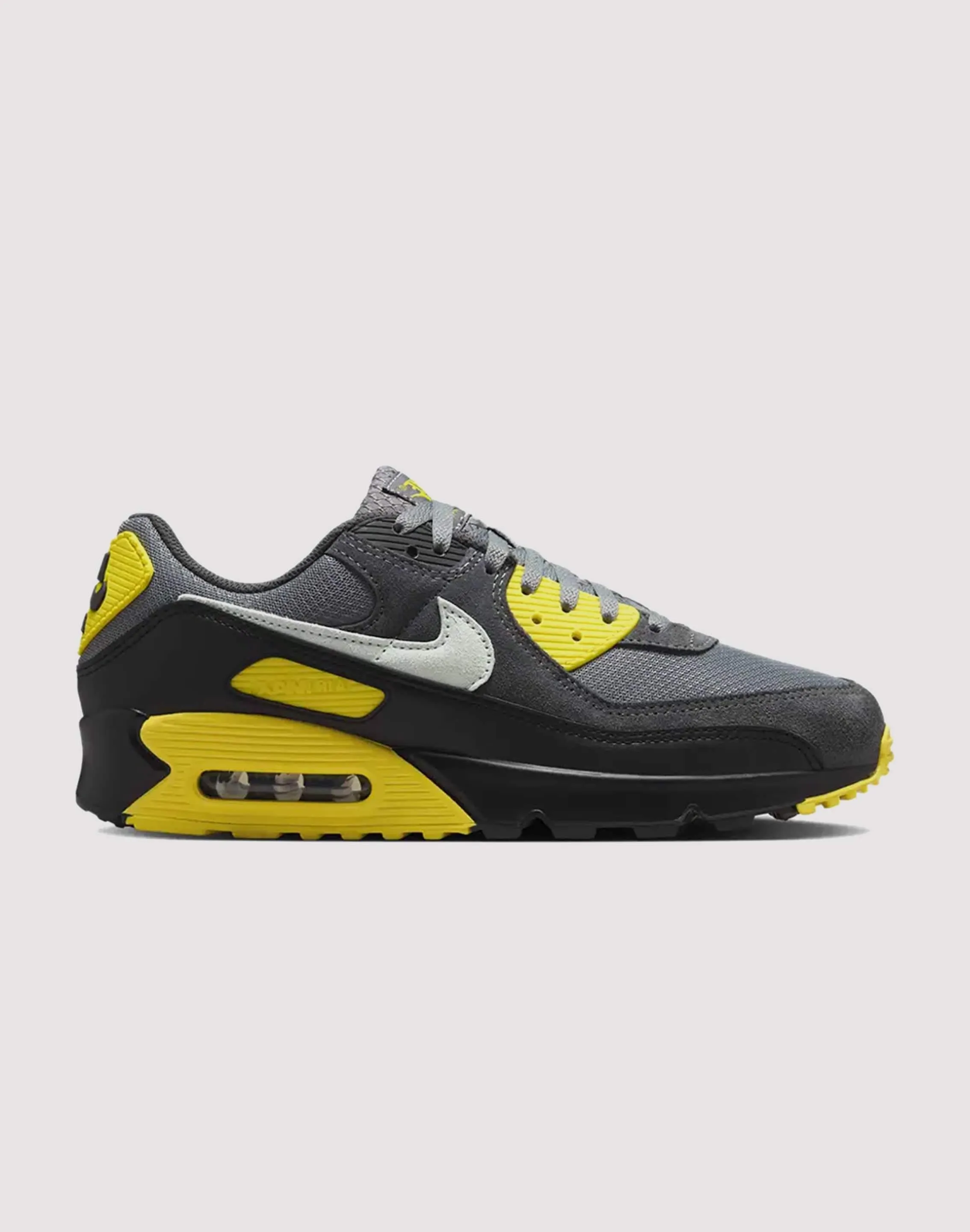mom style Relaxed Cushion Nike Air Max 90