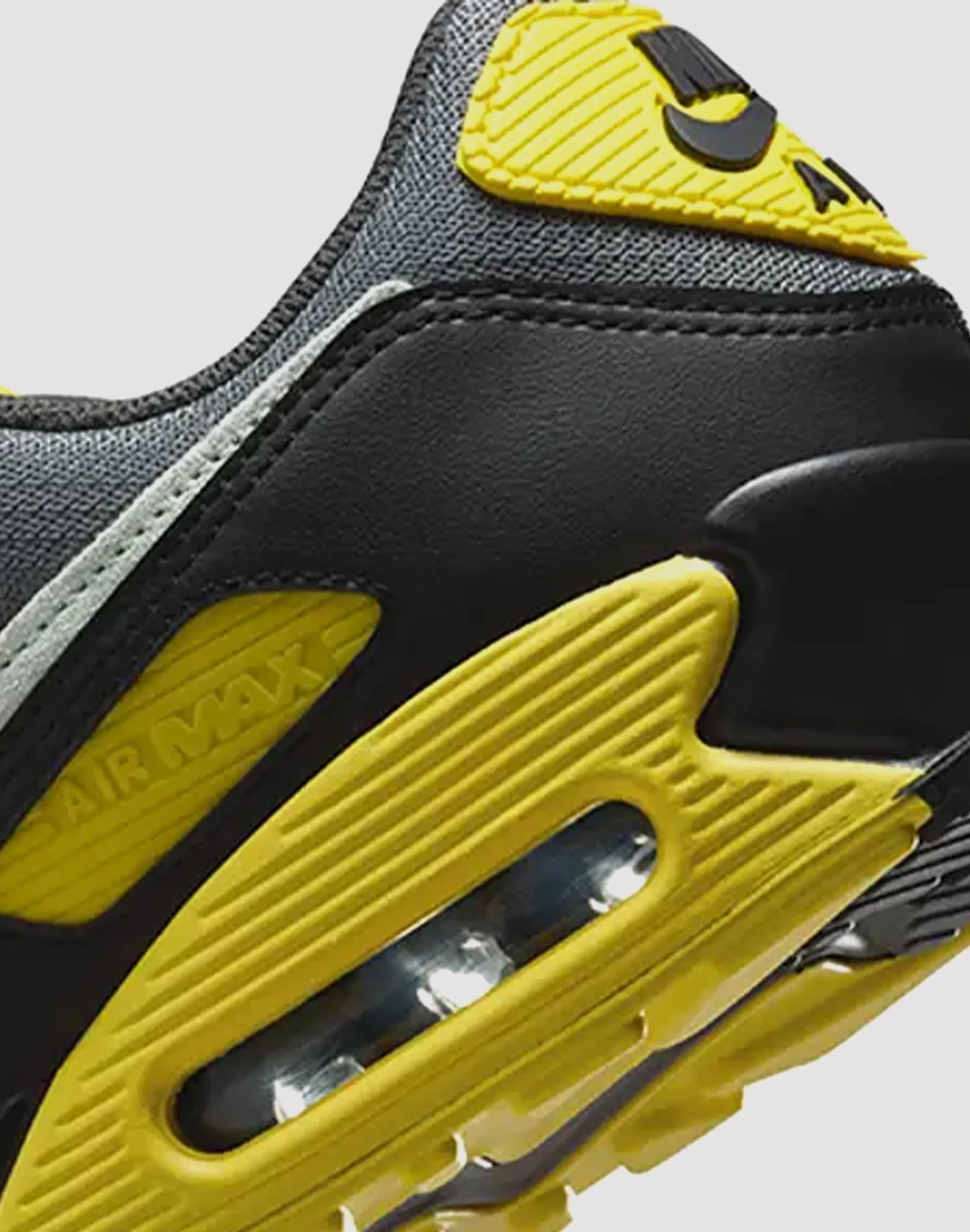 On The Way Smart Casual Nike Air Max 90