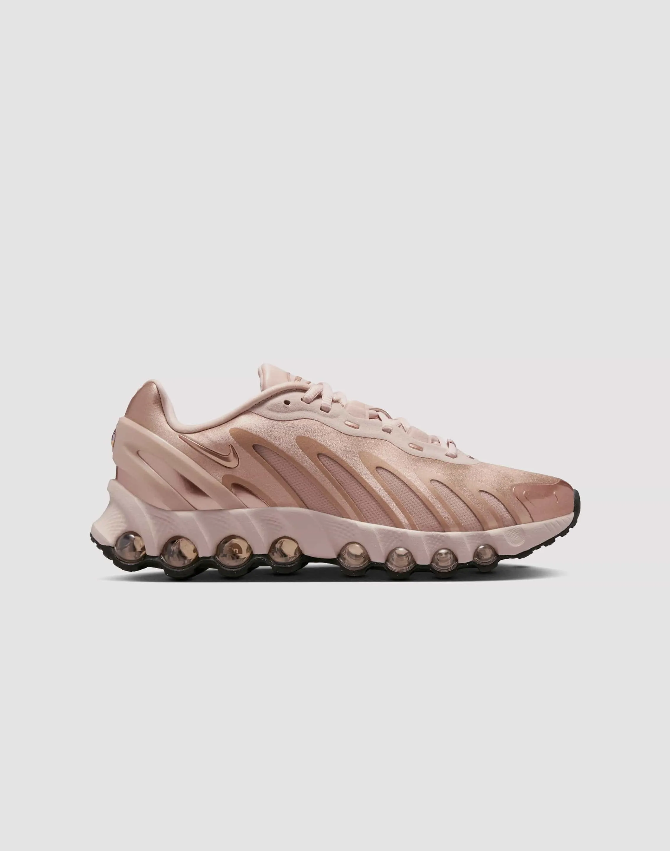 Balanced Drop Height Nike Air Max Dn8