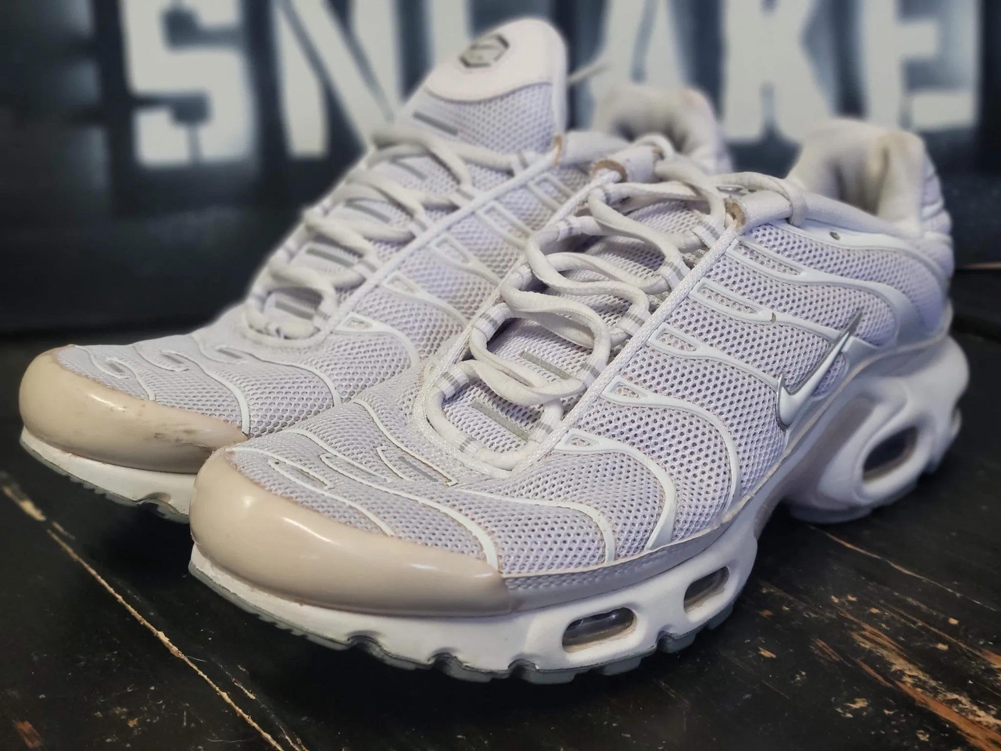 Nike Air Max Plus TN White Trainers Training/Running Shoes 604133-139 Men 8 impact - protecting shoes gravel - running shoes