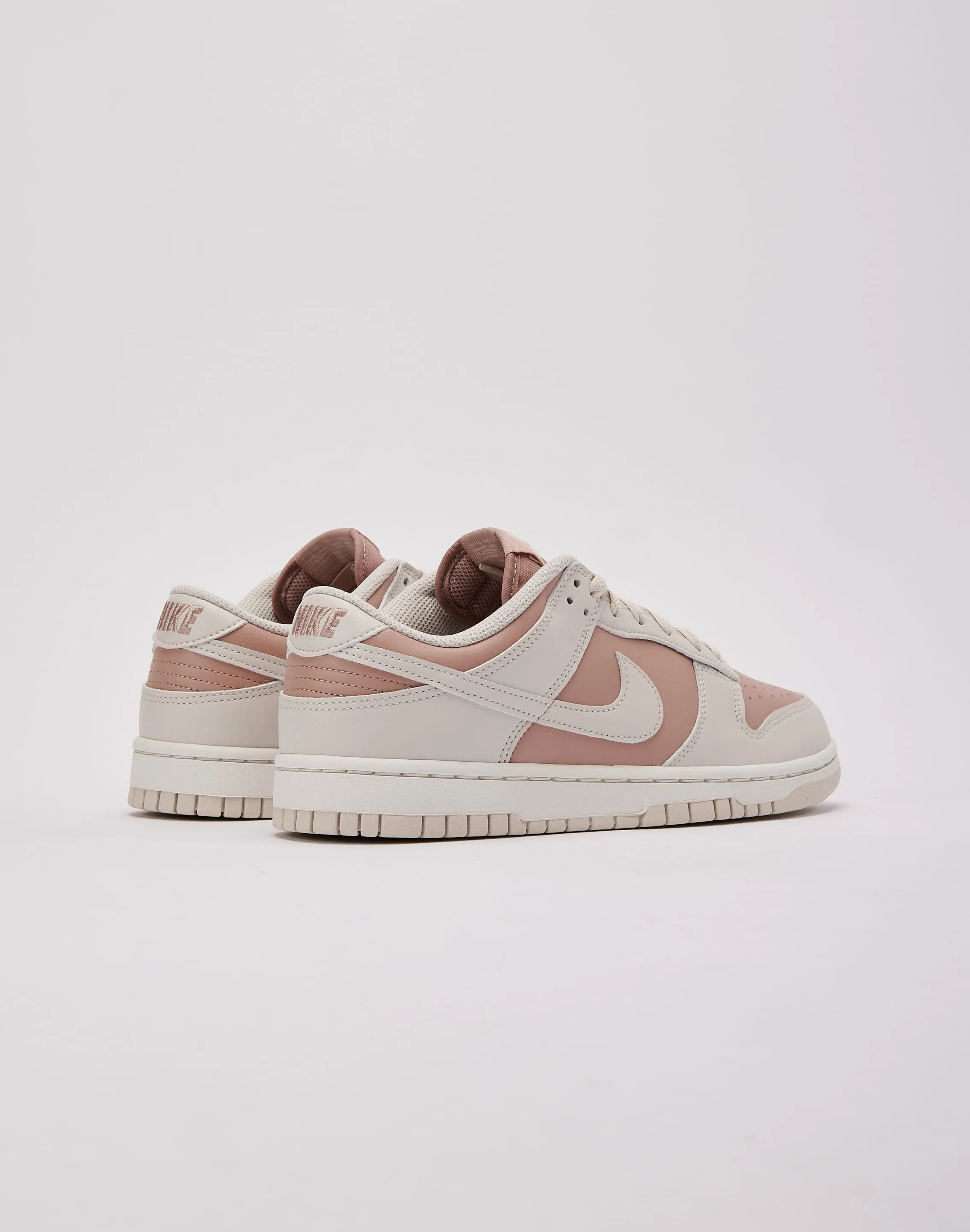 Hardwearing Soft Zone Nike Dunk Low Next Nature