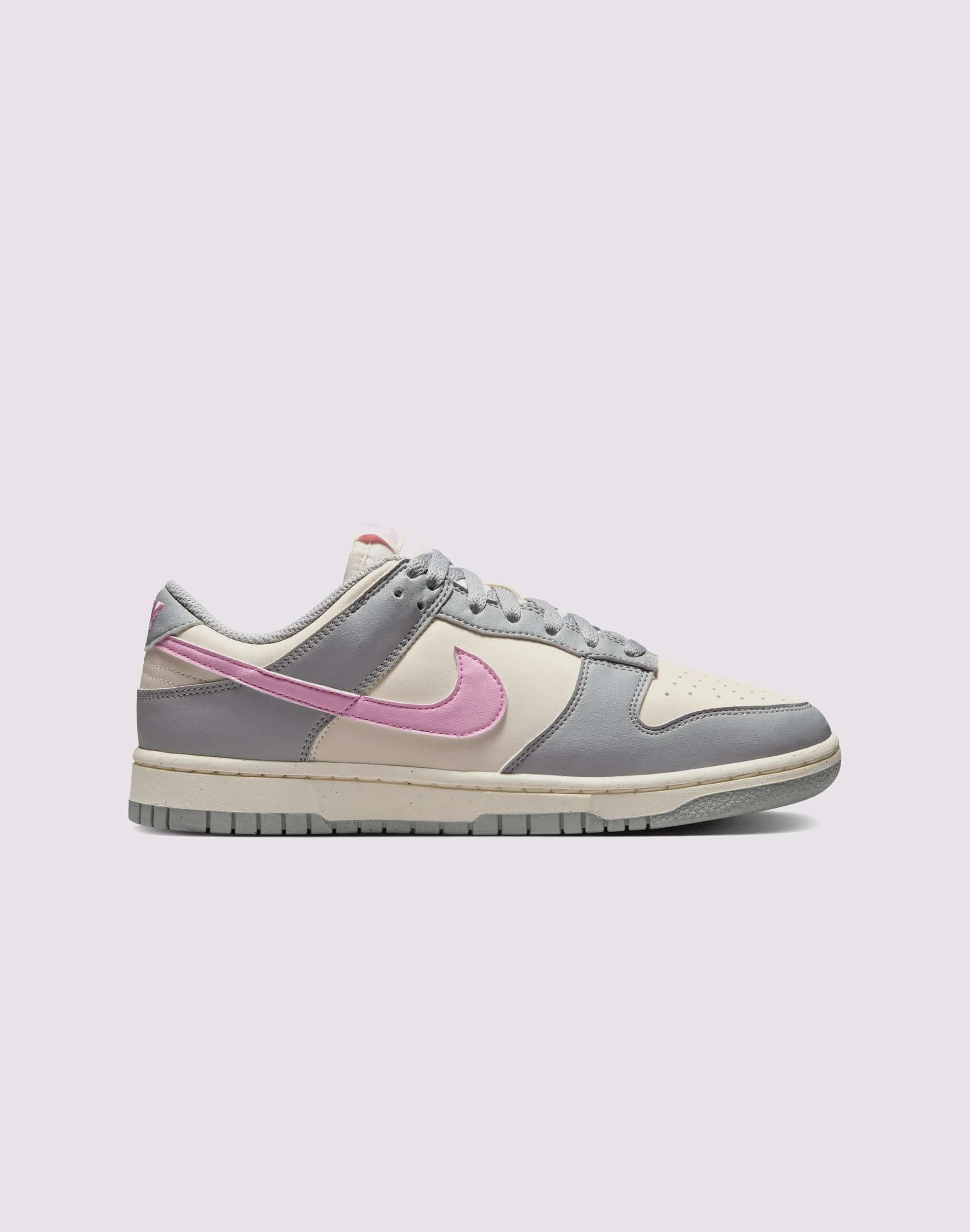 Nike Dunk Low Next Nature Luxe support