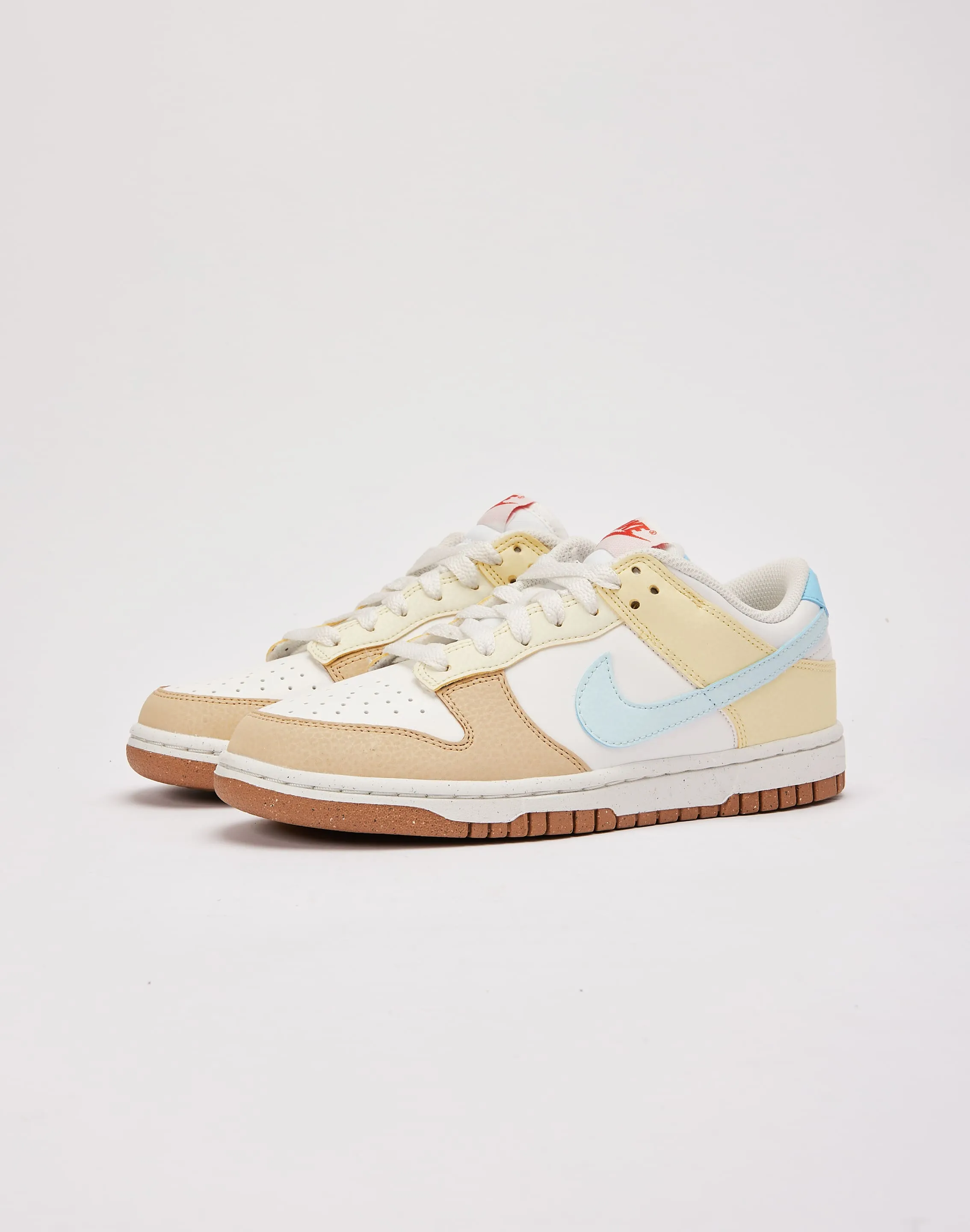 Nike Dunk Low Next Nature Training removable insoles