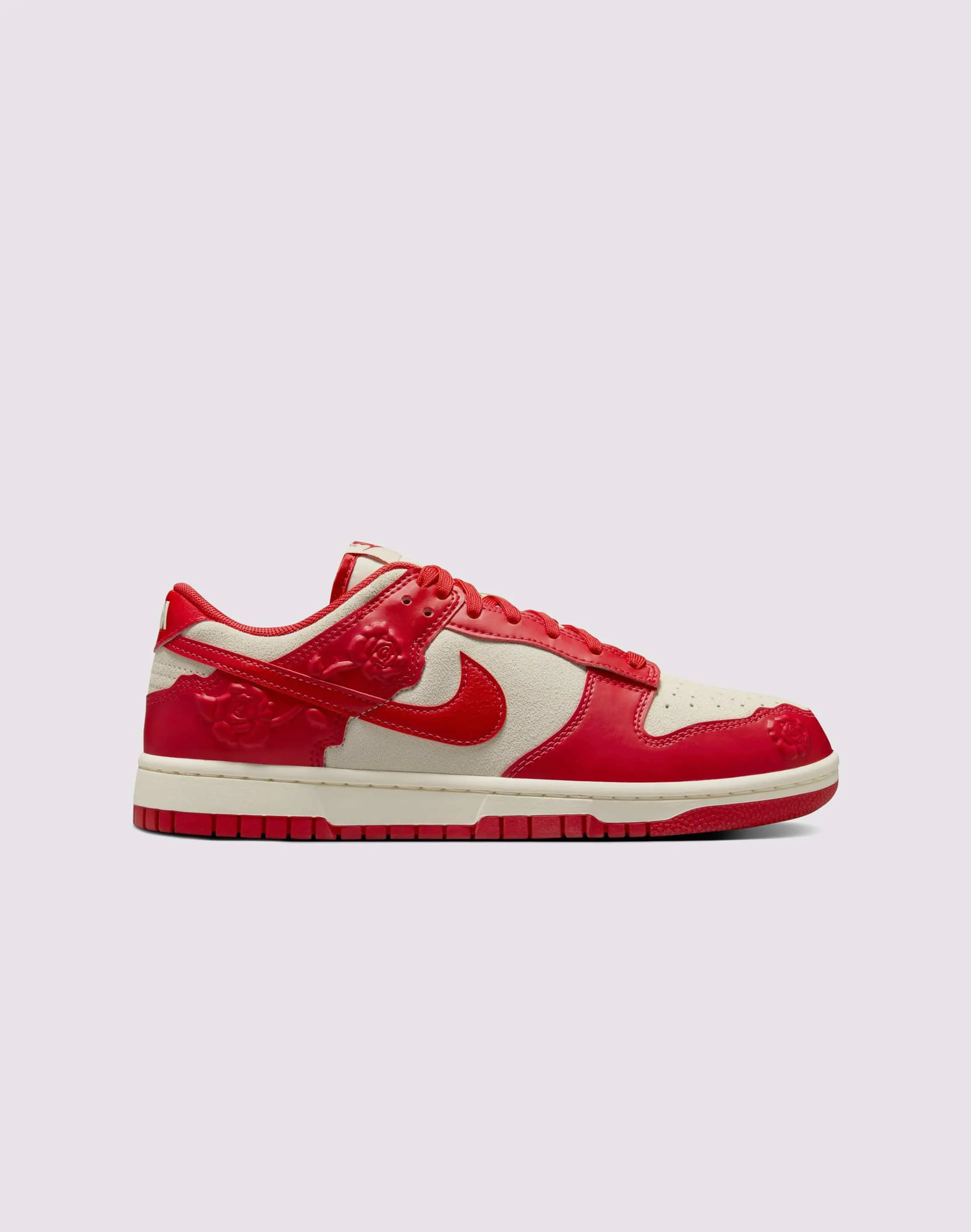 Dynamic Lacing Nike Dunk Low "Roses"