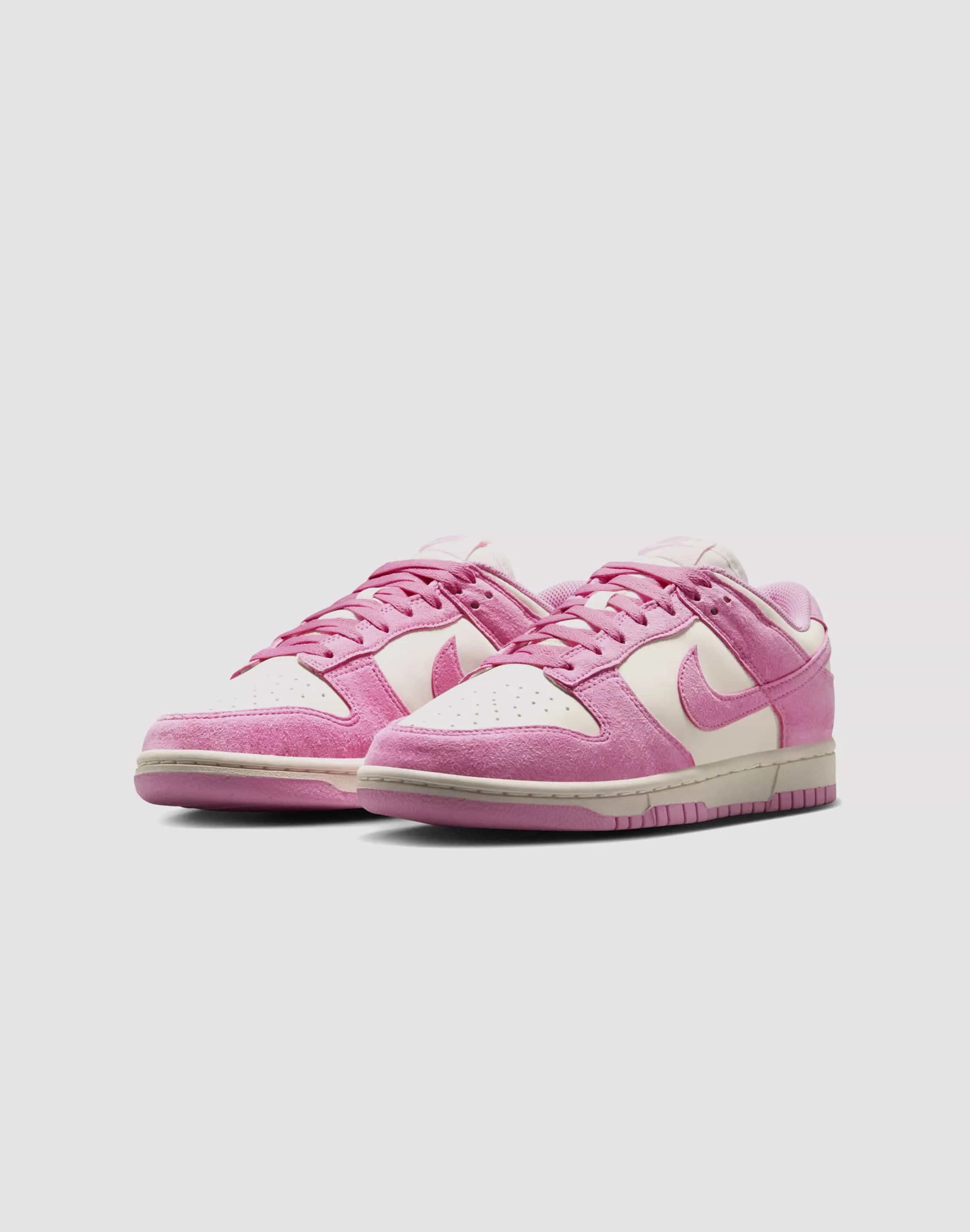 warm weather Nike Dunk Low "Sail/Pink Rise"