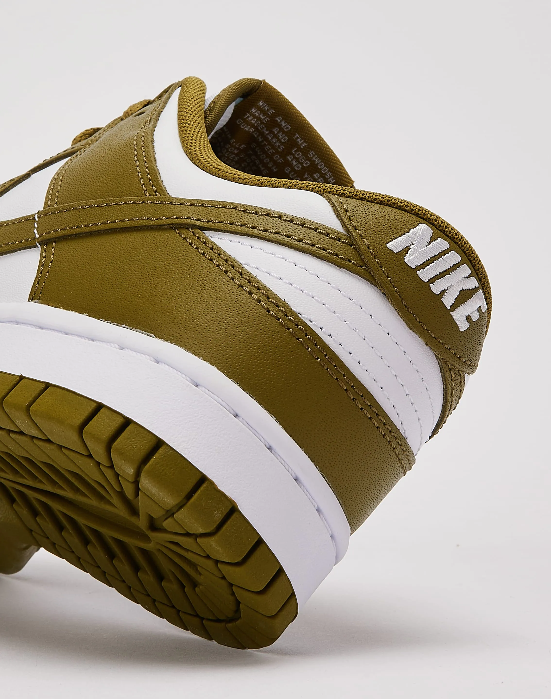 Nike Dunk Low Retro Festival Step Smooth Soles