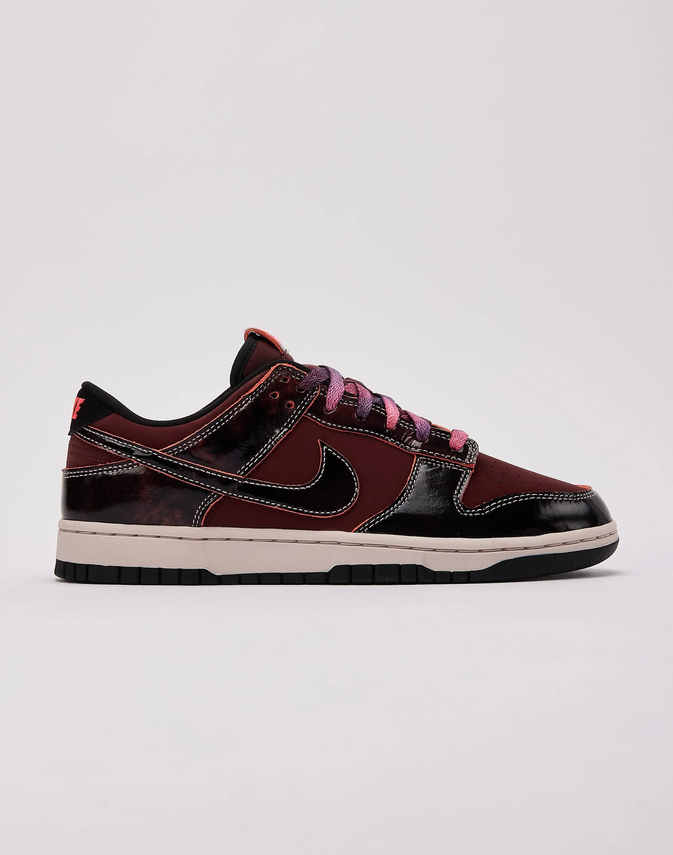 Nike Dunk Low Retro SE LightweightUpper Abrasion resistant