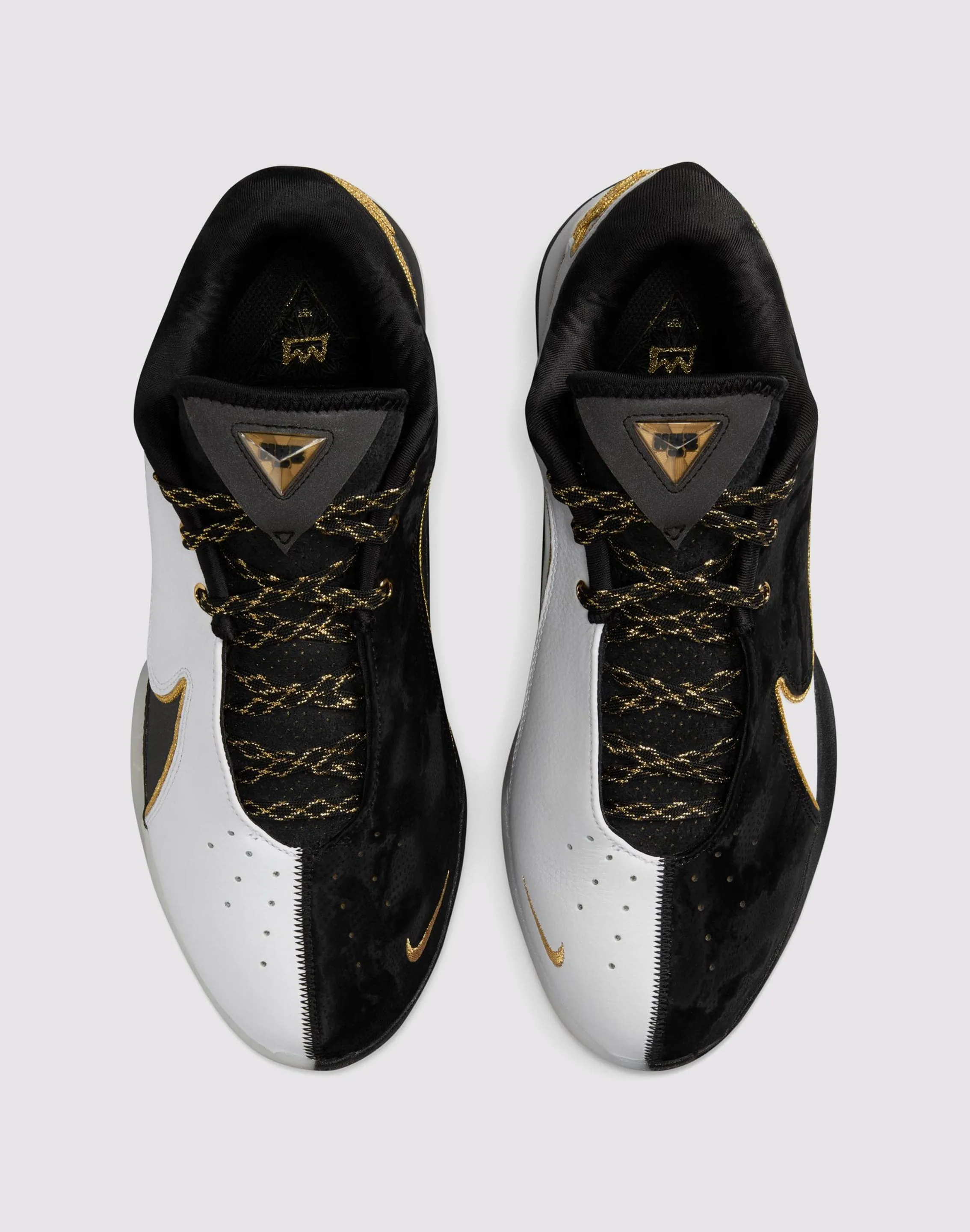 Nike LeBron XXII "Mogul" Basketball Moist Dry Bright Jog