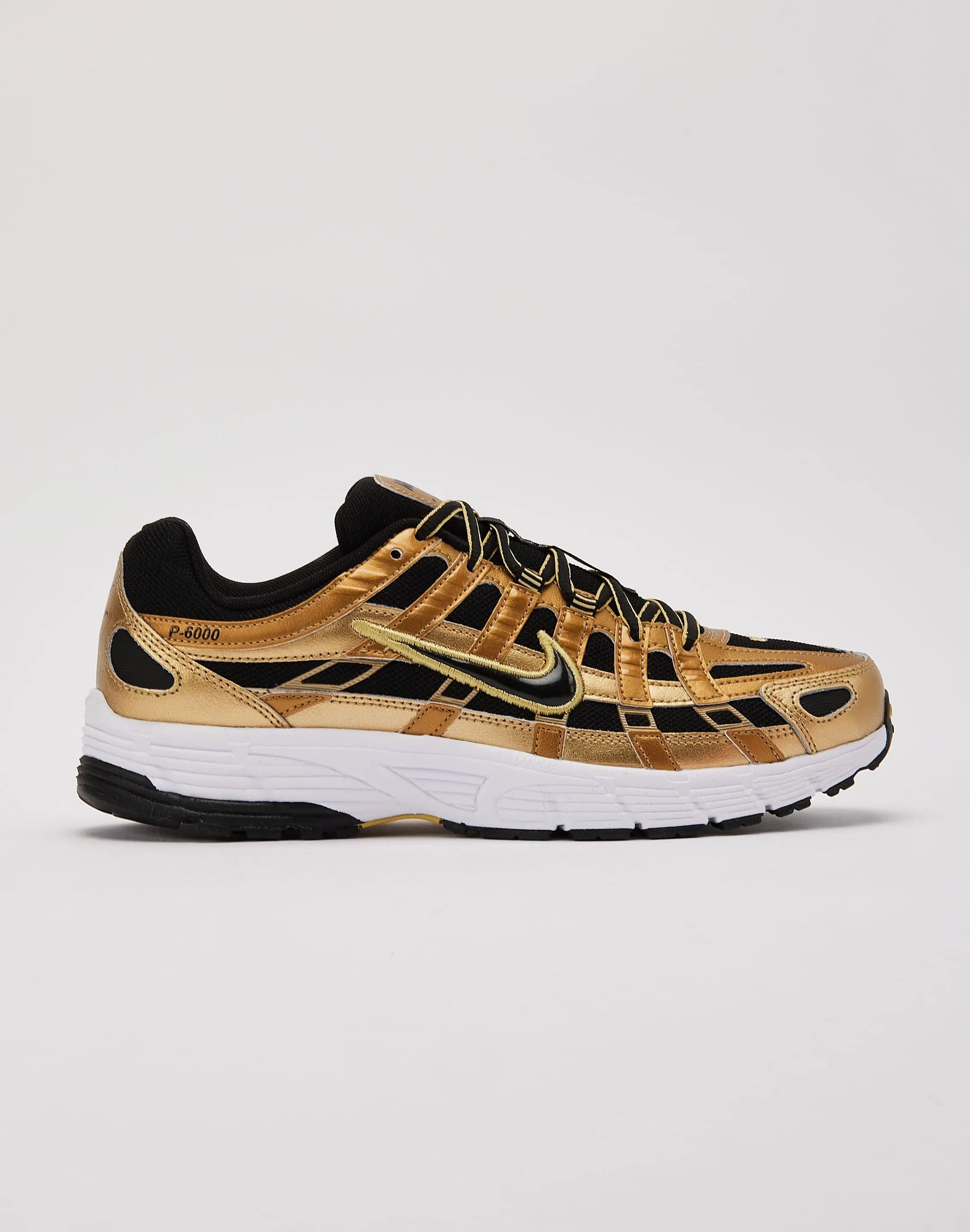 Walk Daily Simple Vibe Nike P-6000