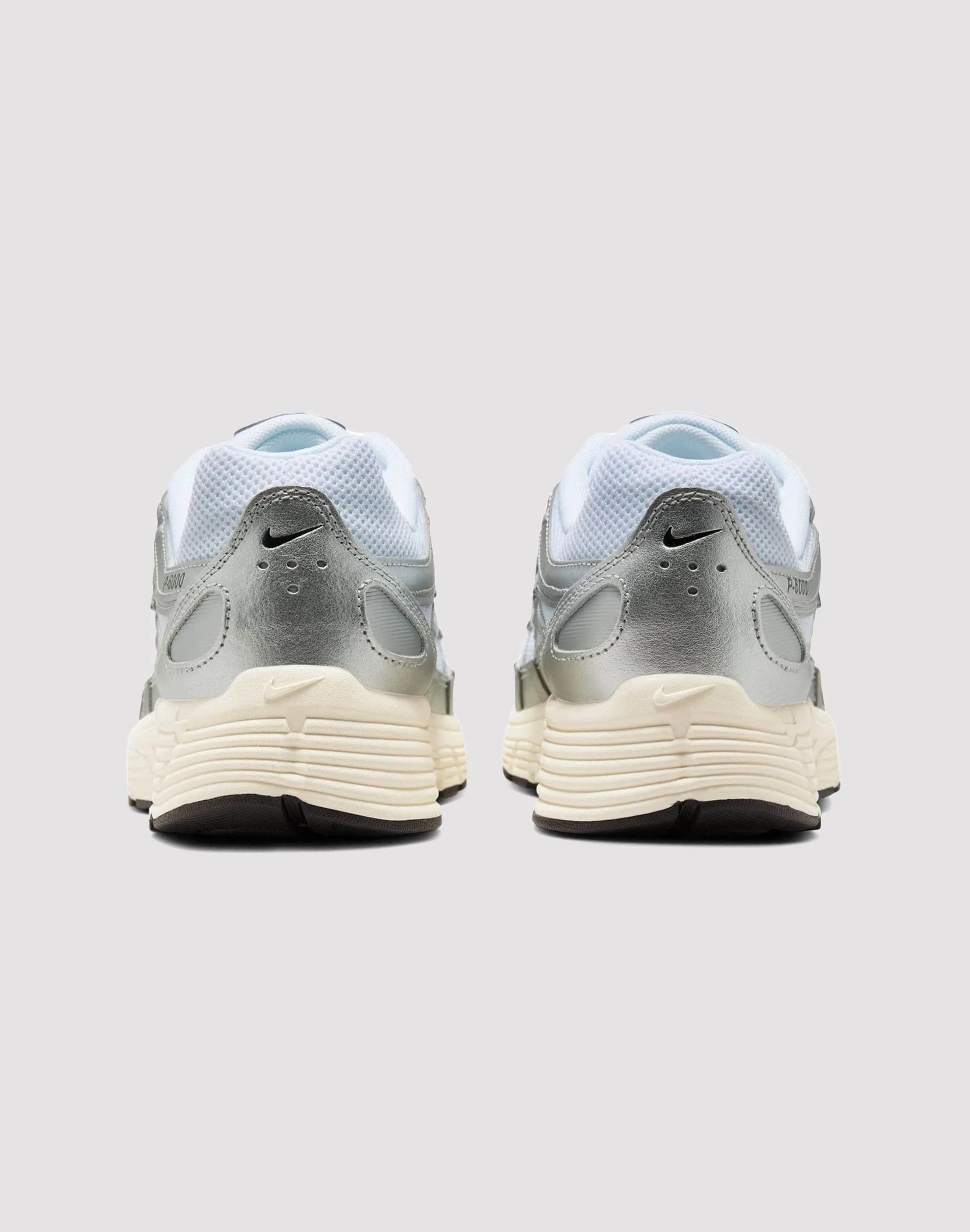 RollUp Nike P-6000