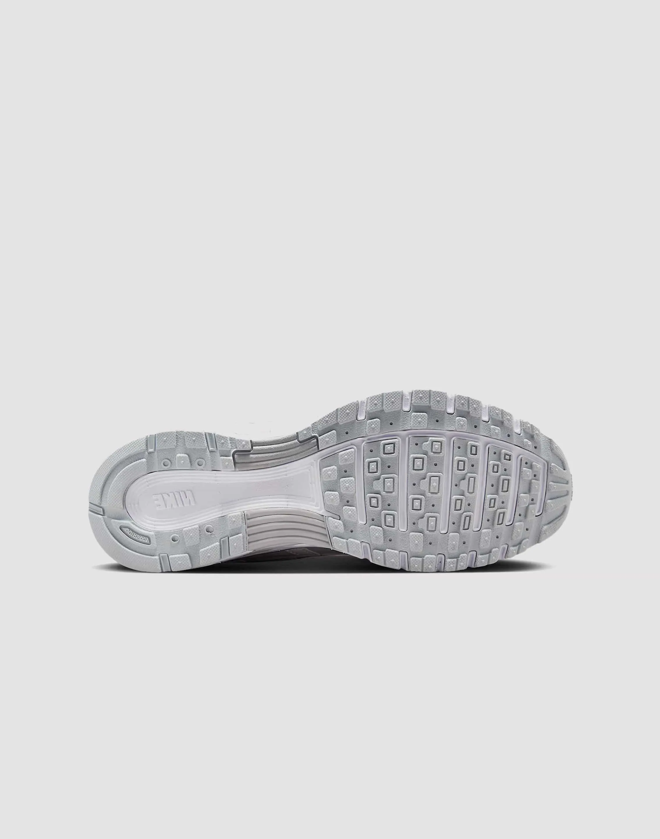 Agility Focus Nike P-6000