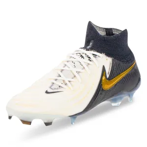 tug - of - war - ground shoes Nike Phantom Luna 2 Elite Firm Ground Soccer Cleats (White/Black/Metallic Gold Coin)