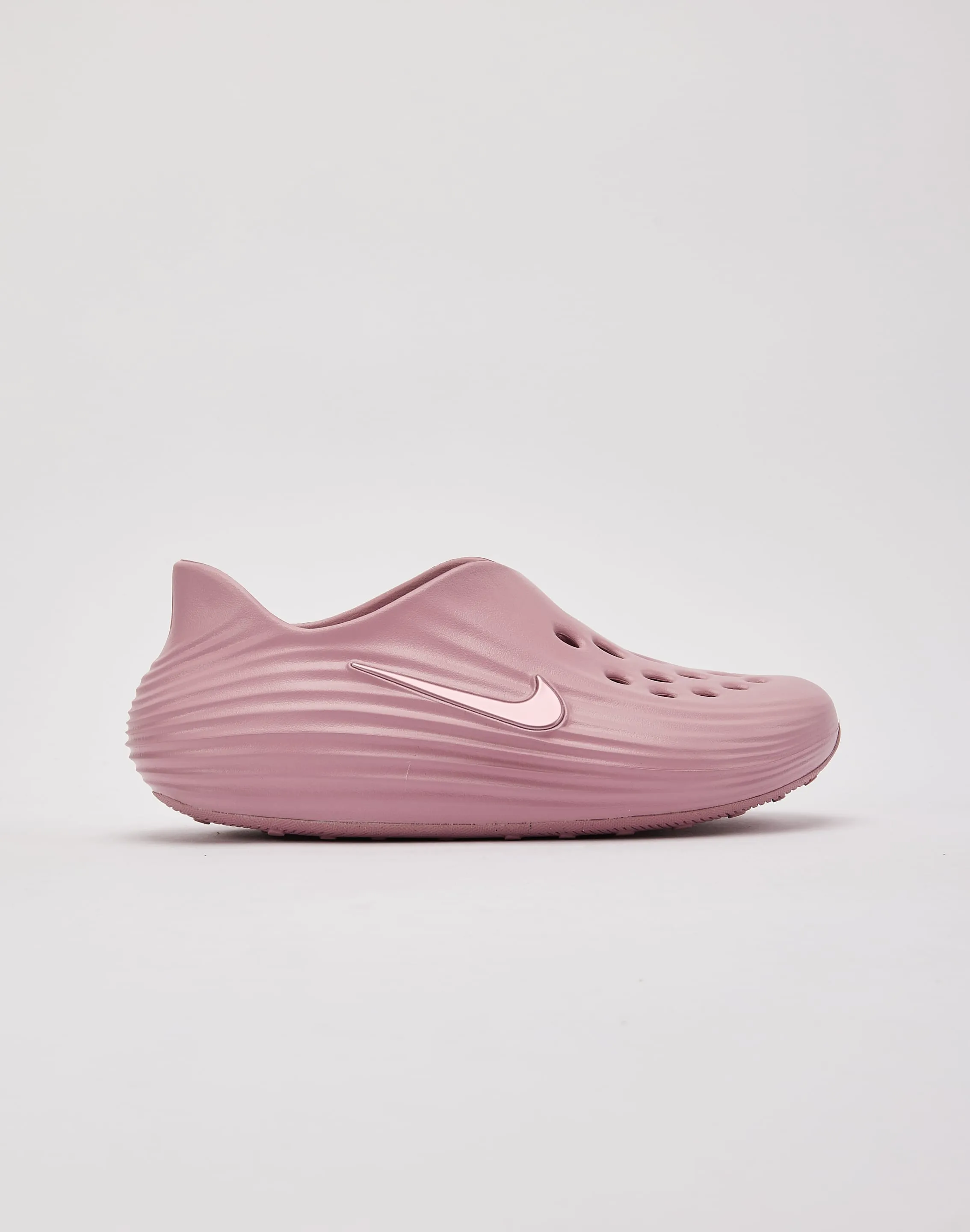 Nike ReactX Rejuven8 Impact Diffusing Design Tailored lining