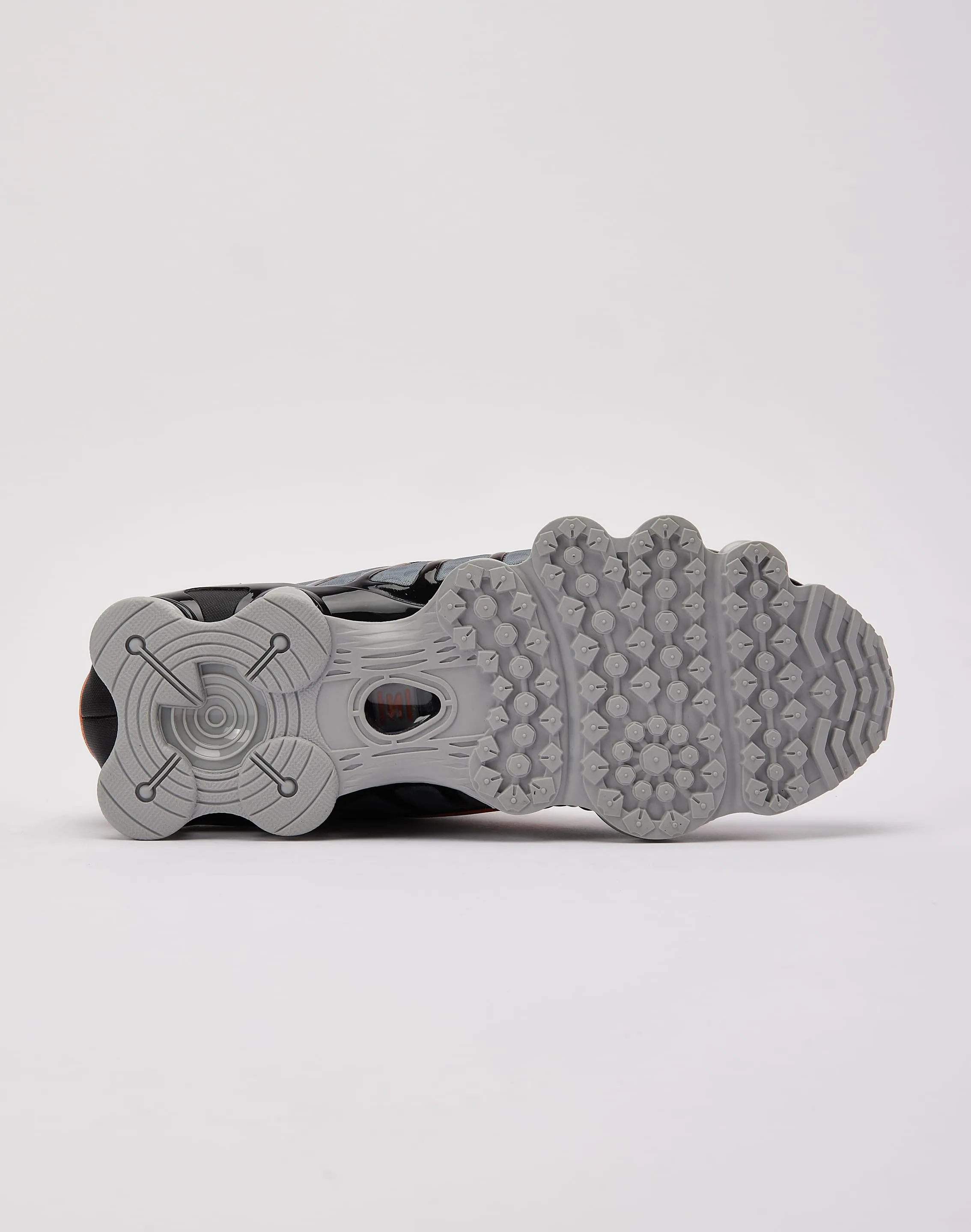 Fast Lifestyle Travel Shoes Nike Shox TL