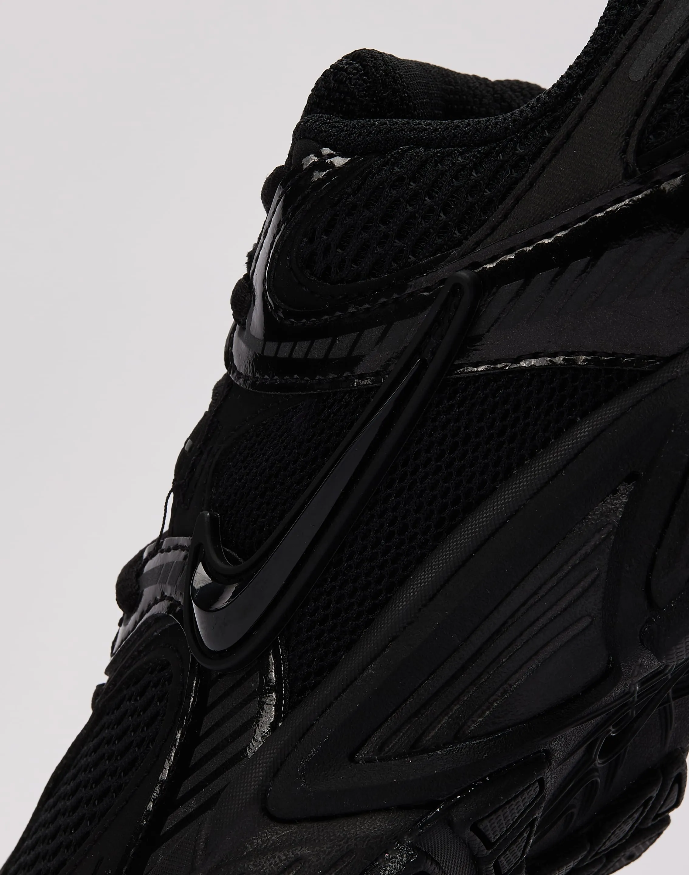 Nike V5 RNR Responsive foam