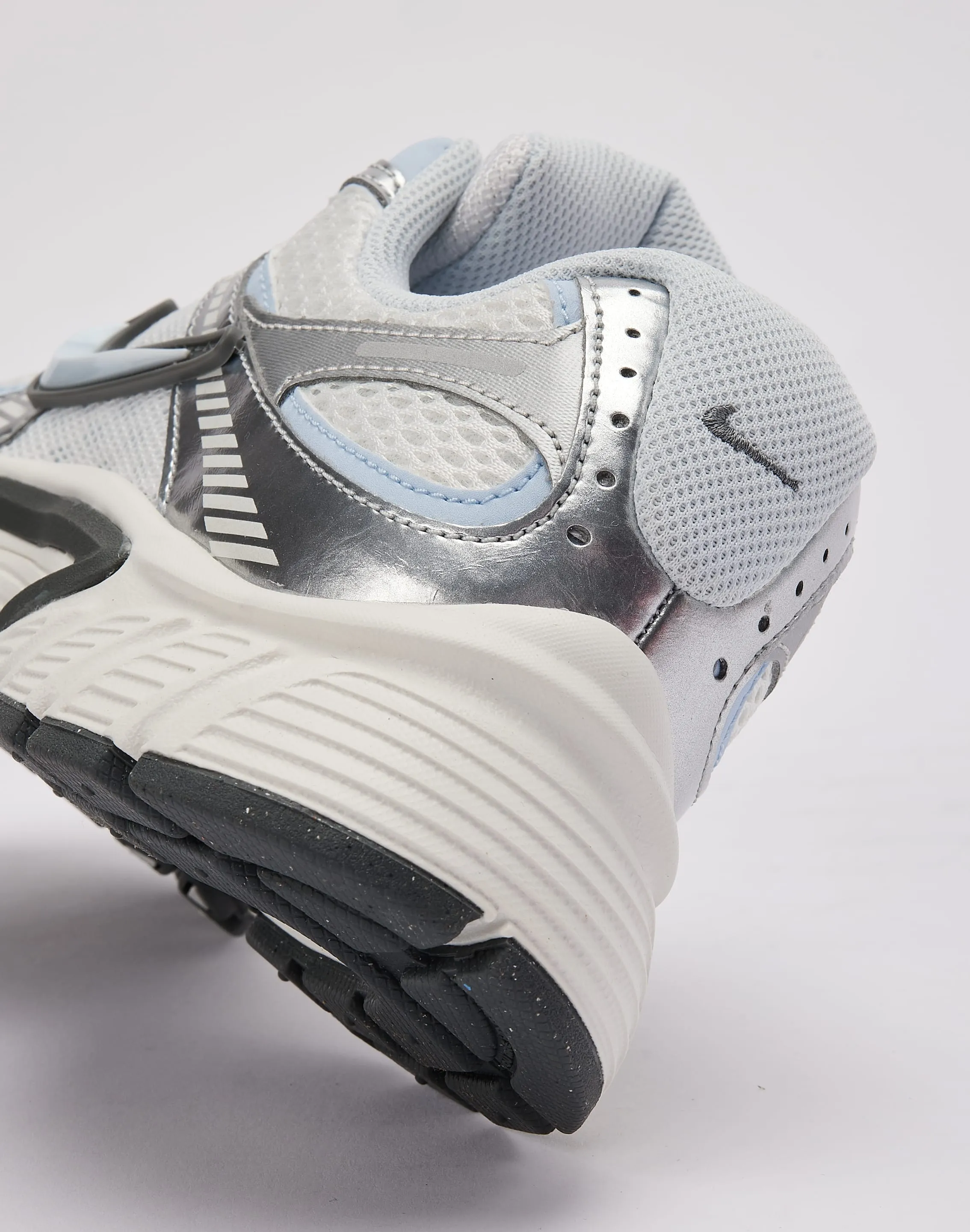 Nike V5 RNR Good resilience
