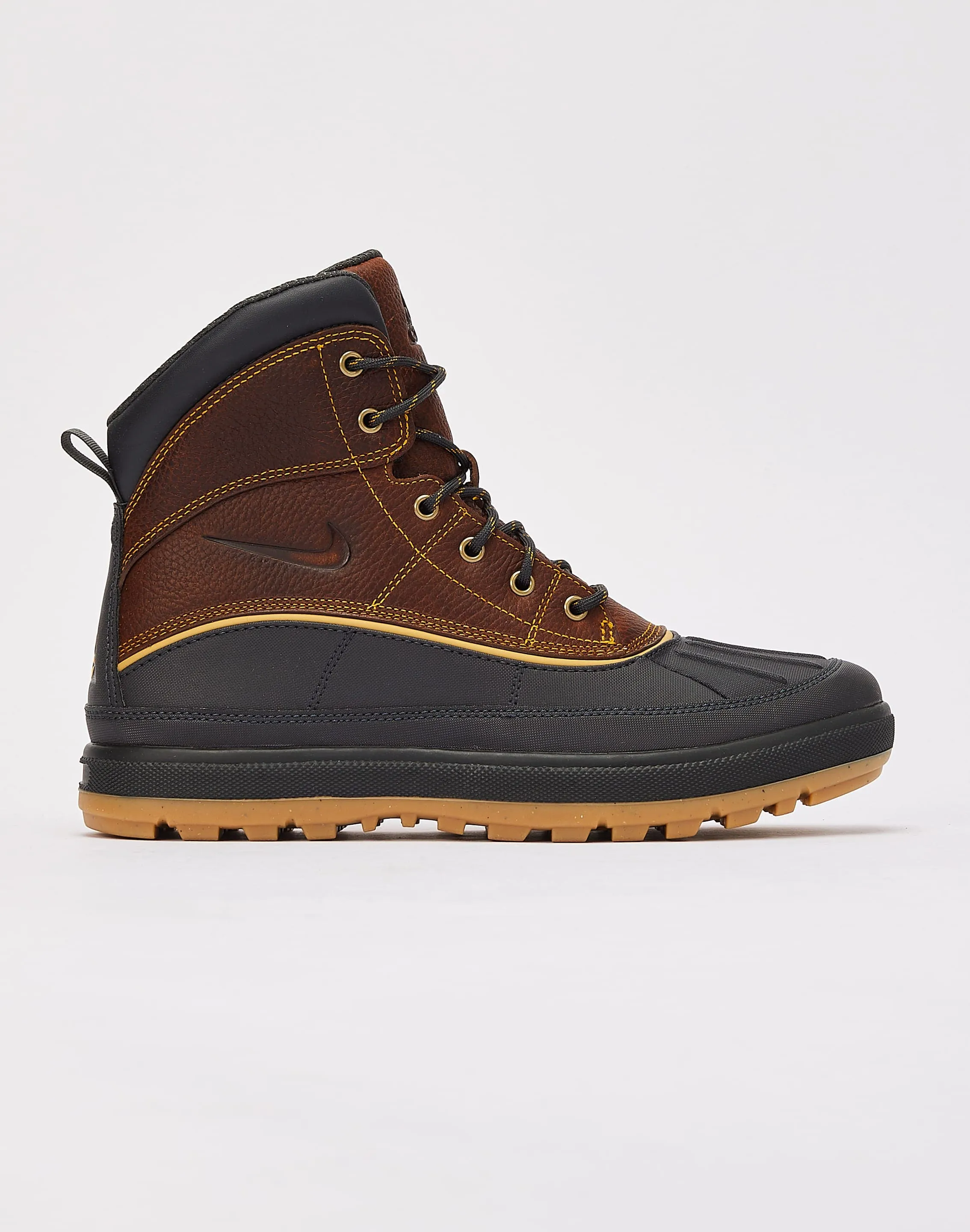 Outdoor Walking Open Toe Nike Woodside 2 High ACG Boots
