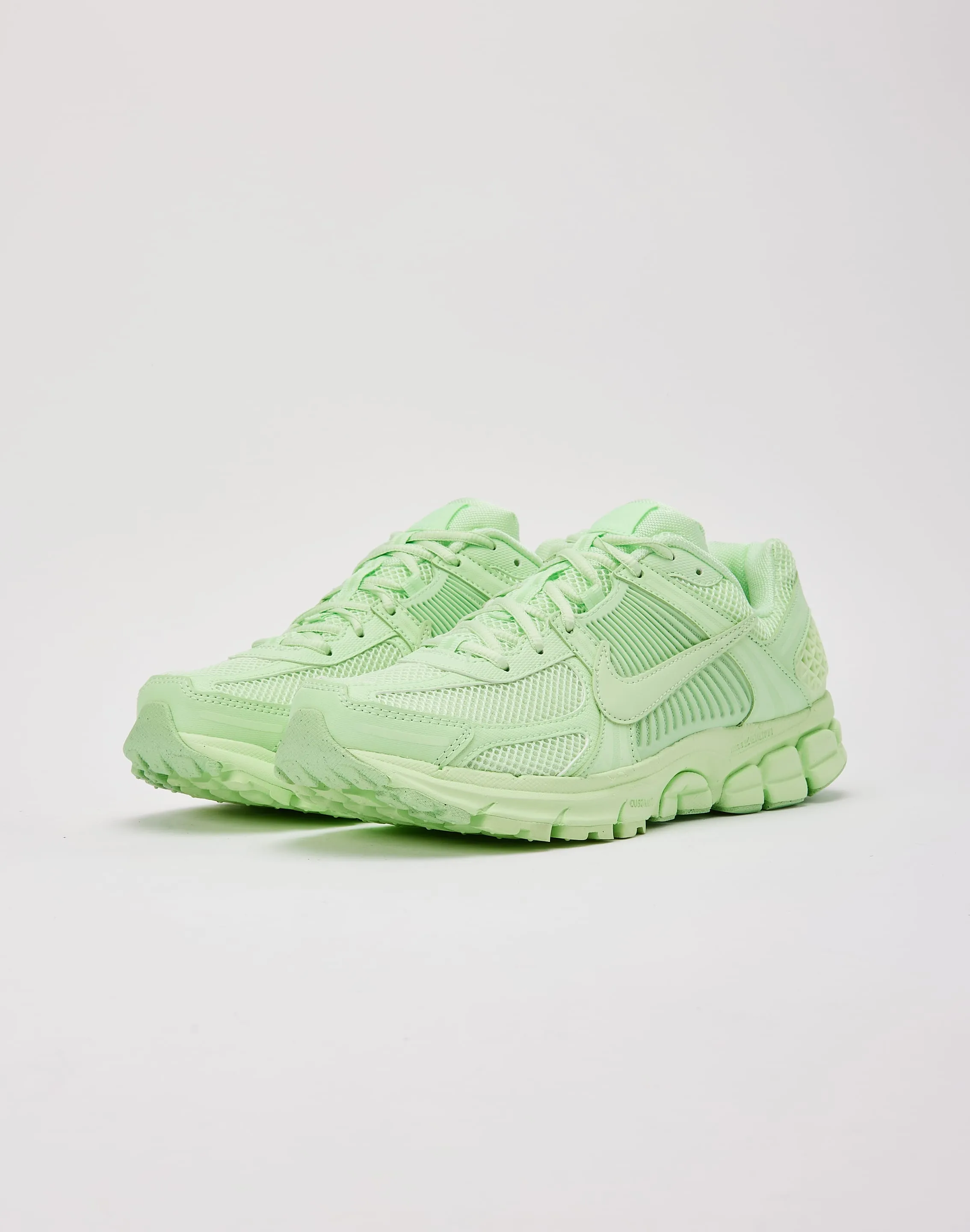 City Step Step Ease Nike Zoom Vomero 5