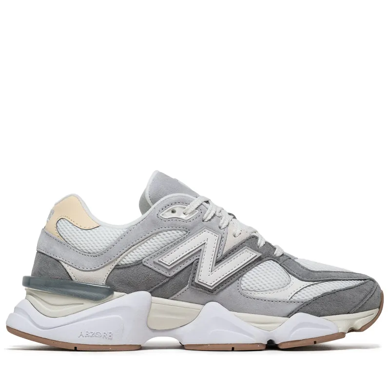 molded footbed shoes New Balance 9060 - Slate Grey/Calcium