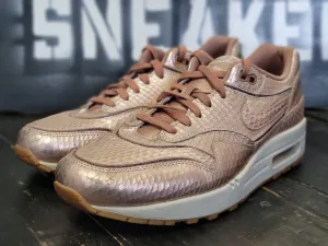 relay running shoe suitability late evening running 2014 Nike Air Max 1 Bronze Gold Shoes 644398-900 Women Mis-mate Left 9 Right 8