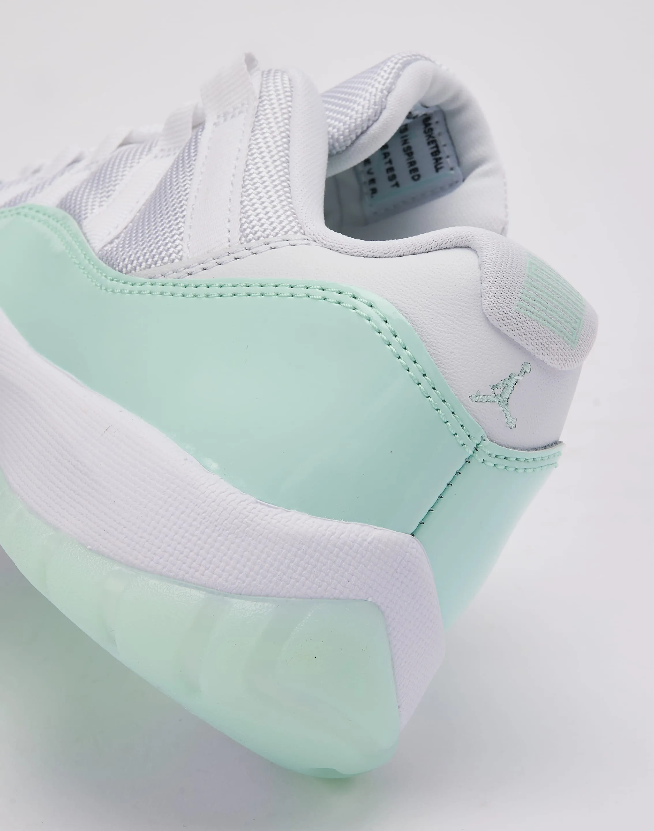 Jordan Air Jordan 11 Retro Low 'Igloo' Simple Wear