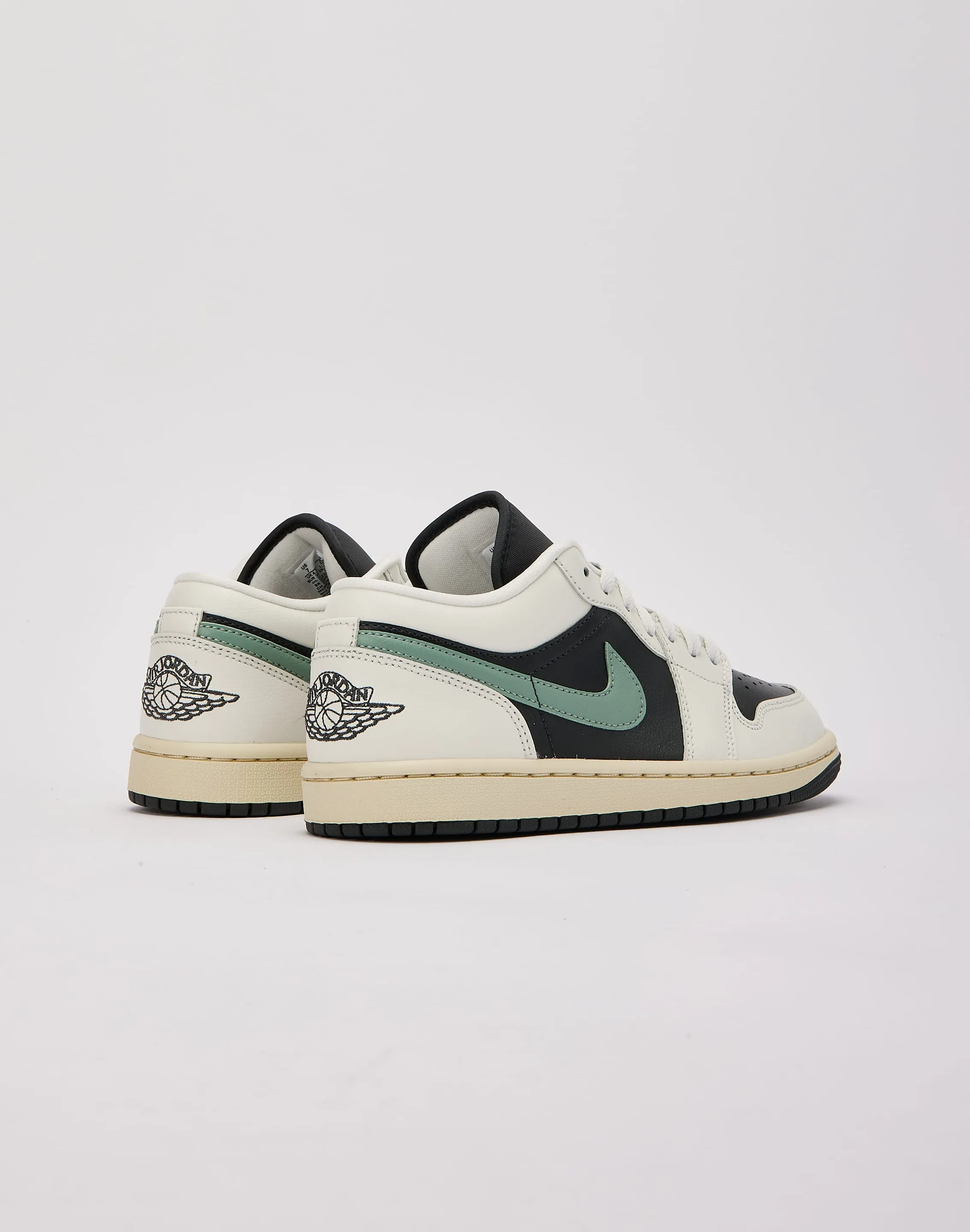 Jordan Air Jordan 1 Low Dynamic piece Responsive Look