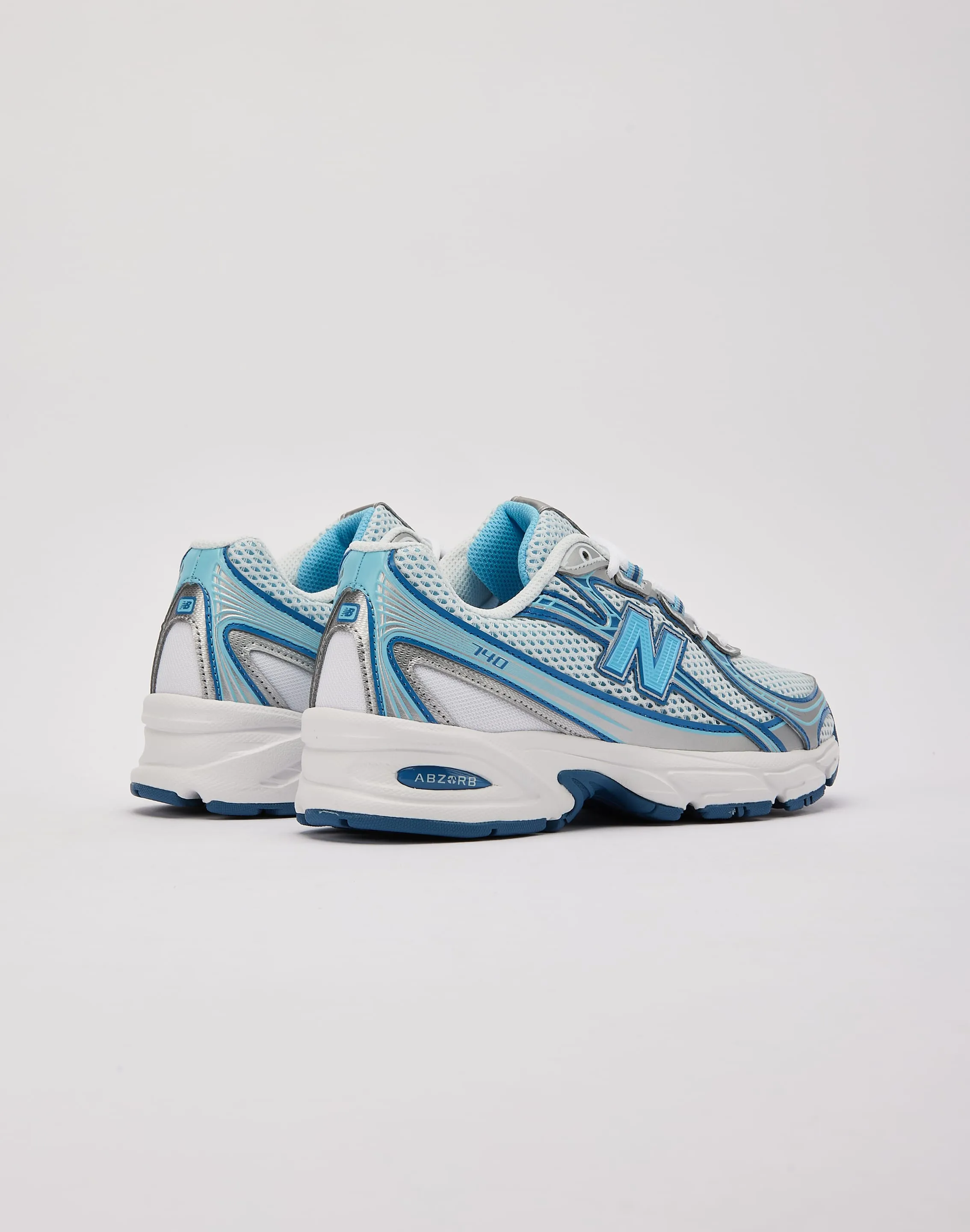 Lightweight EVA Foam New Balance 740
