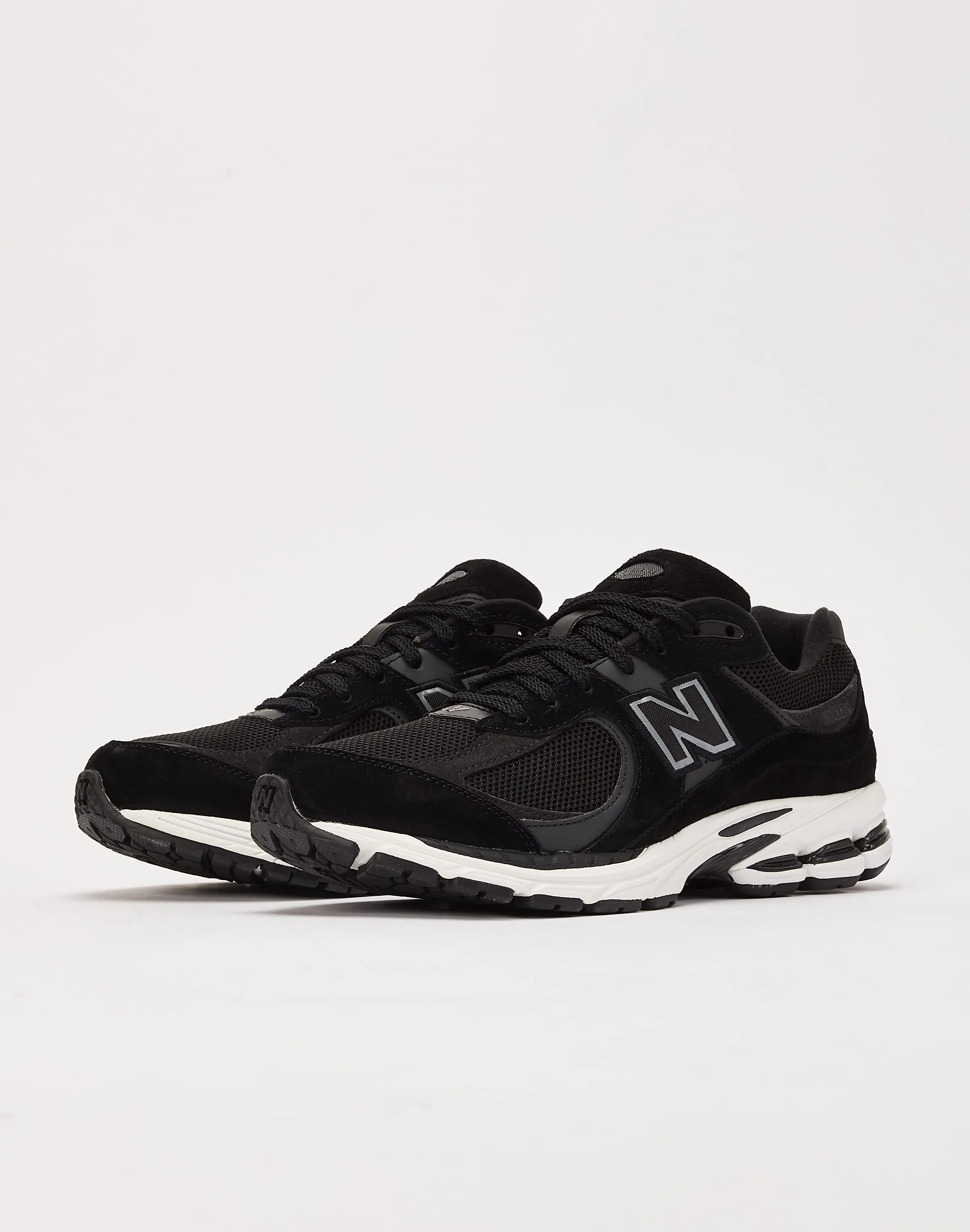 Classic Shoes New Balance 2002R