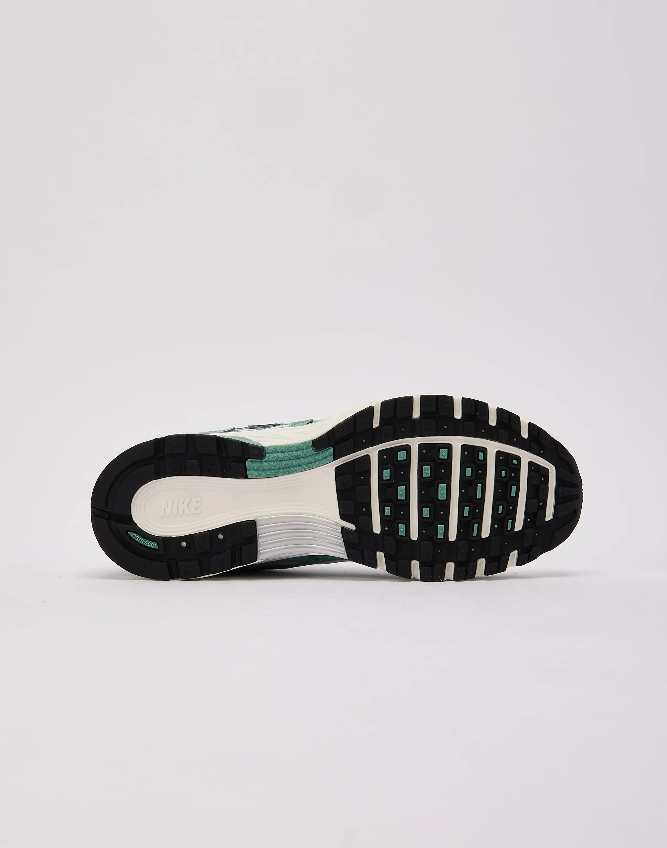 Nike P-6000 Heat dissipation