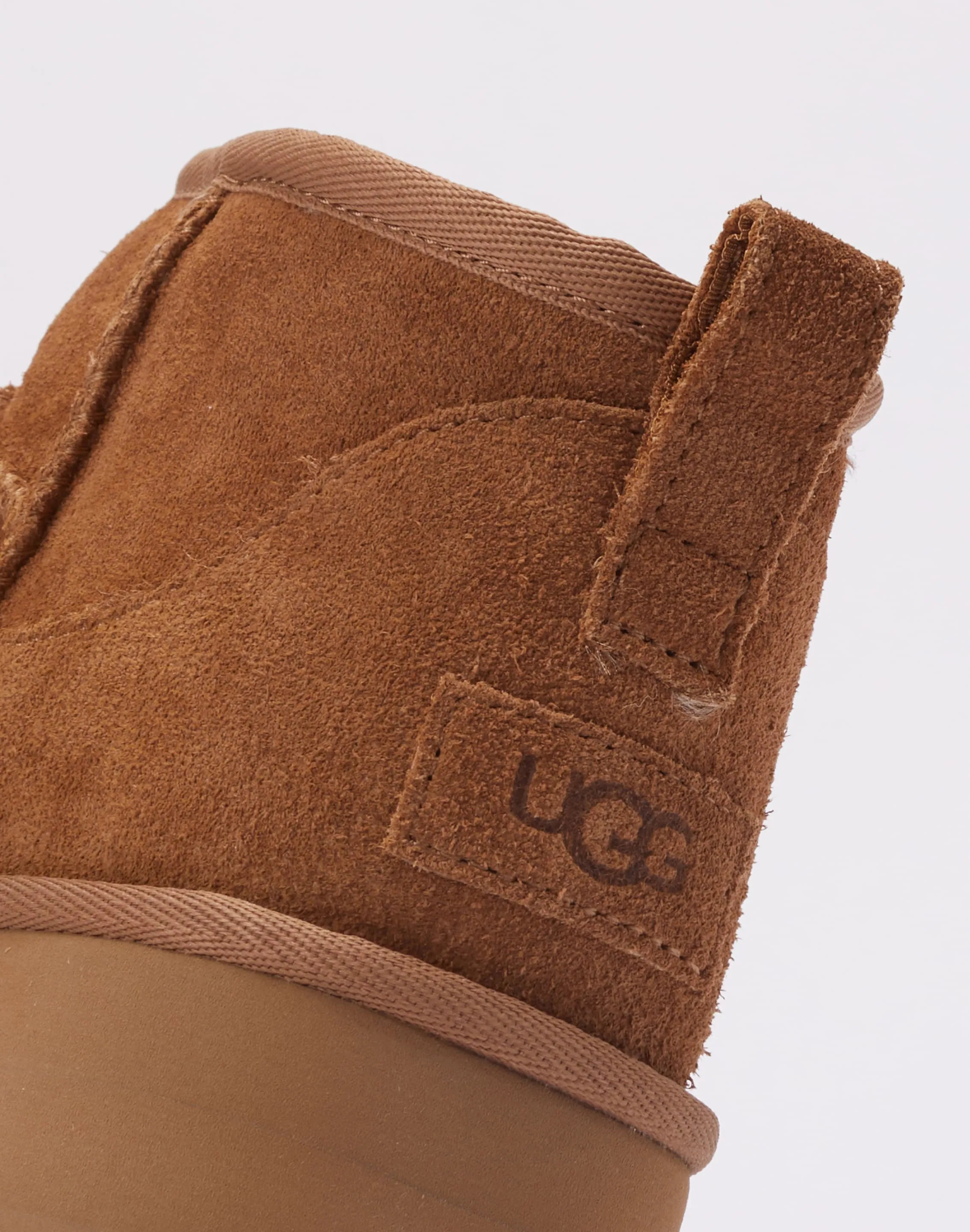 Water Resistant Breathable Abrasion Resistant Guardrails UGG Classic Ultra Mini Platform Boots