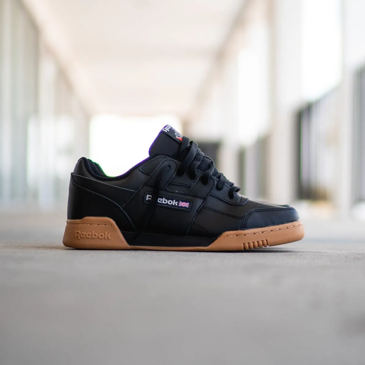 heeled Adaptive stability Reebok Workout Plus (Black/Gum)