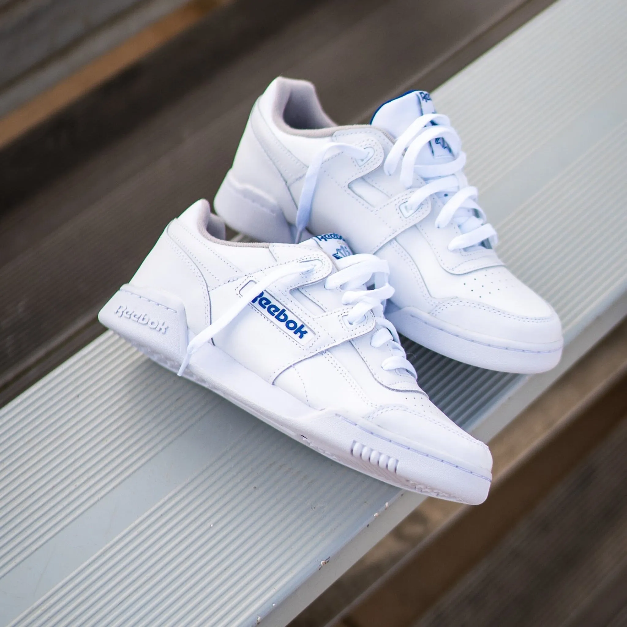 Reebok Workout Plus (White/Royal) kids' large stilettos