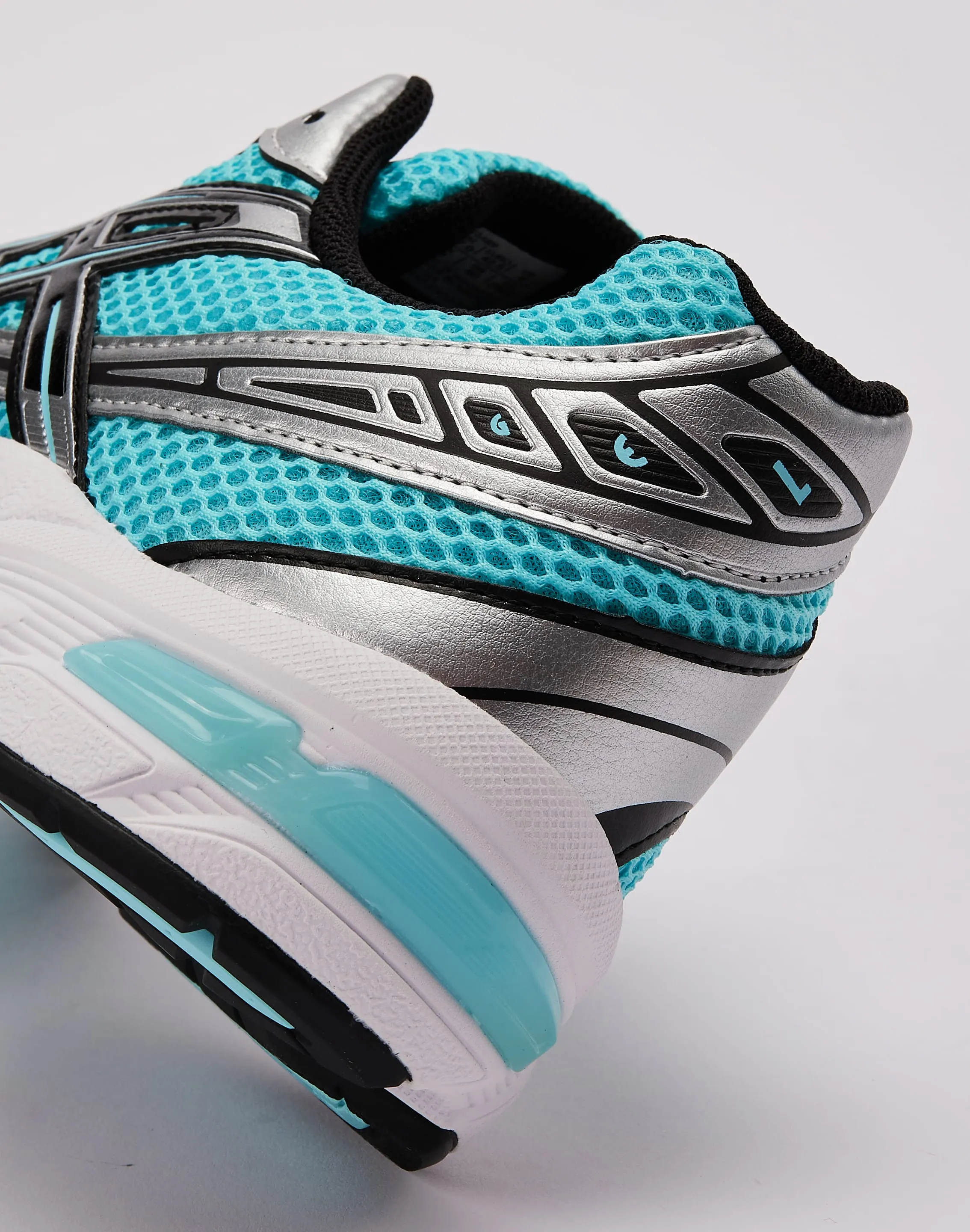 Spin Step Youth Approved Asics GEL-1130
