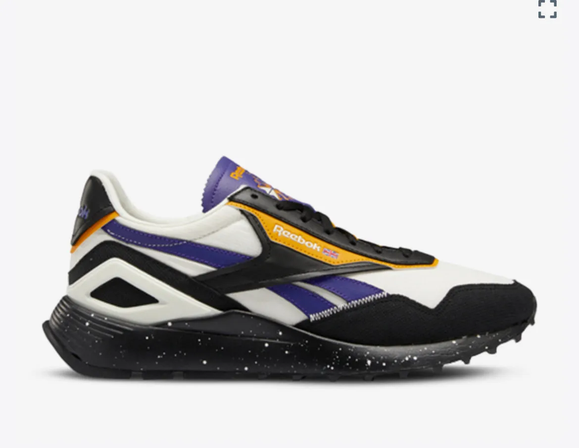 Multi - purpose track and field athletes Reebok CL Legacy AZ (Black/Chalk/Purple)