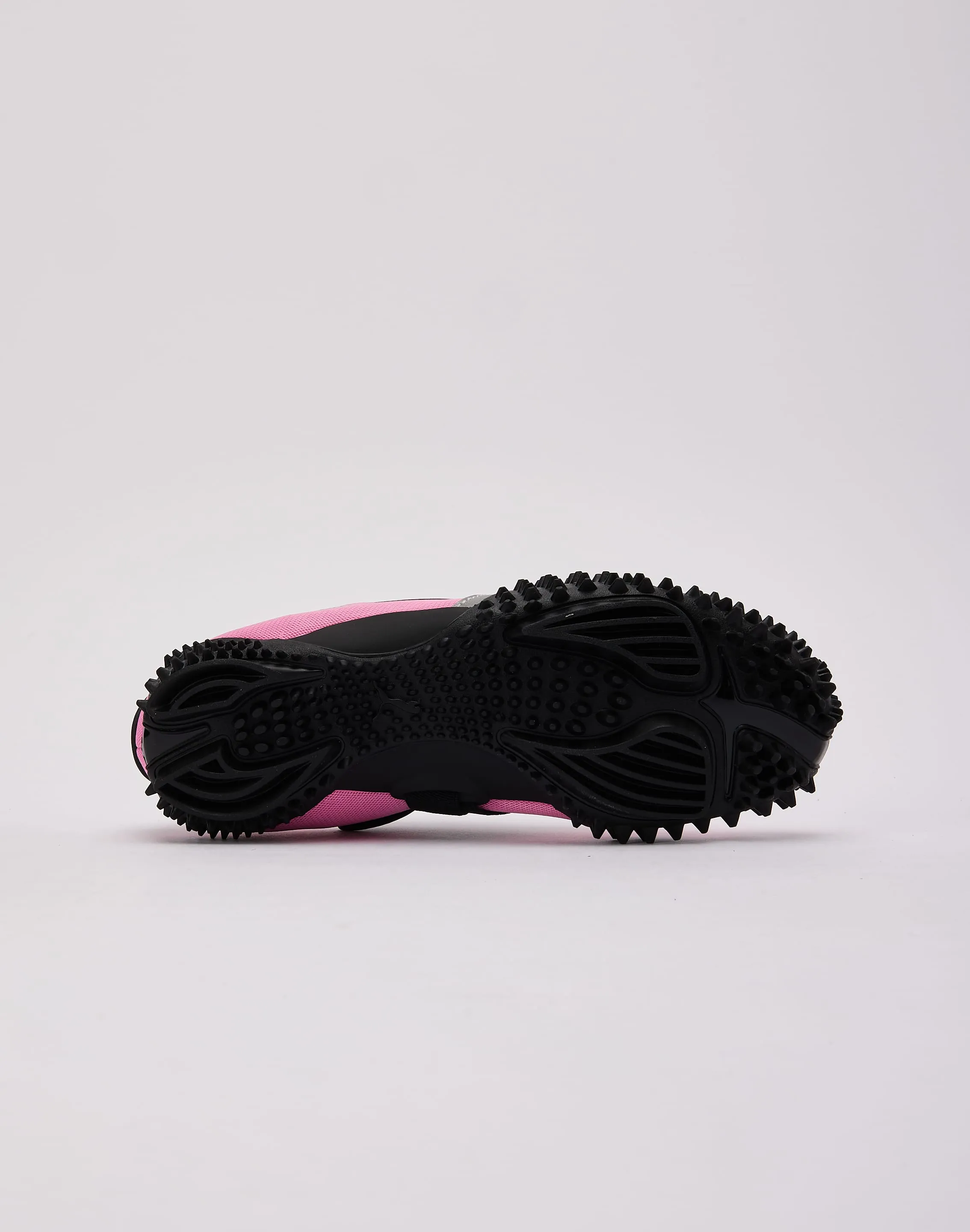 Neutral palette Puma Mostro OG