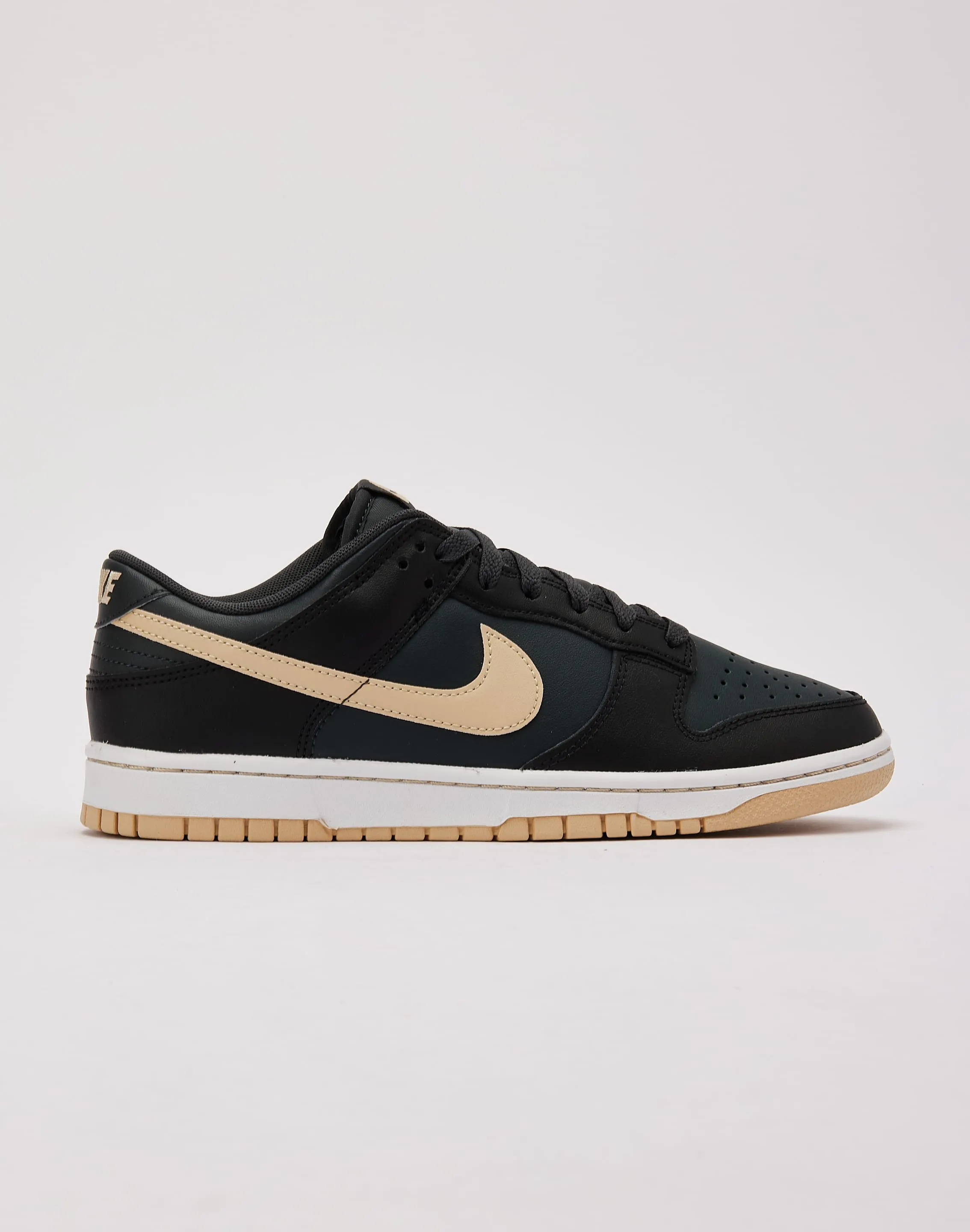 Cool Texture School Style Nike Dunk Low