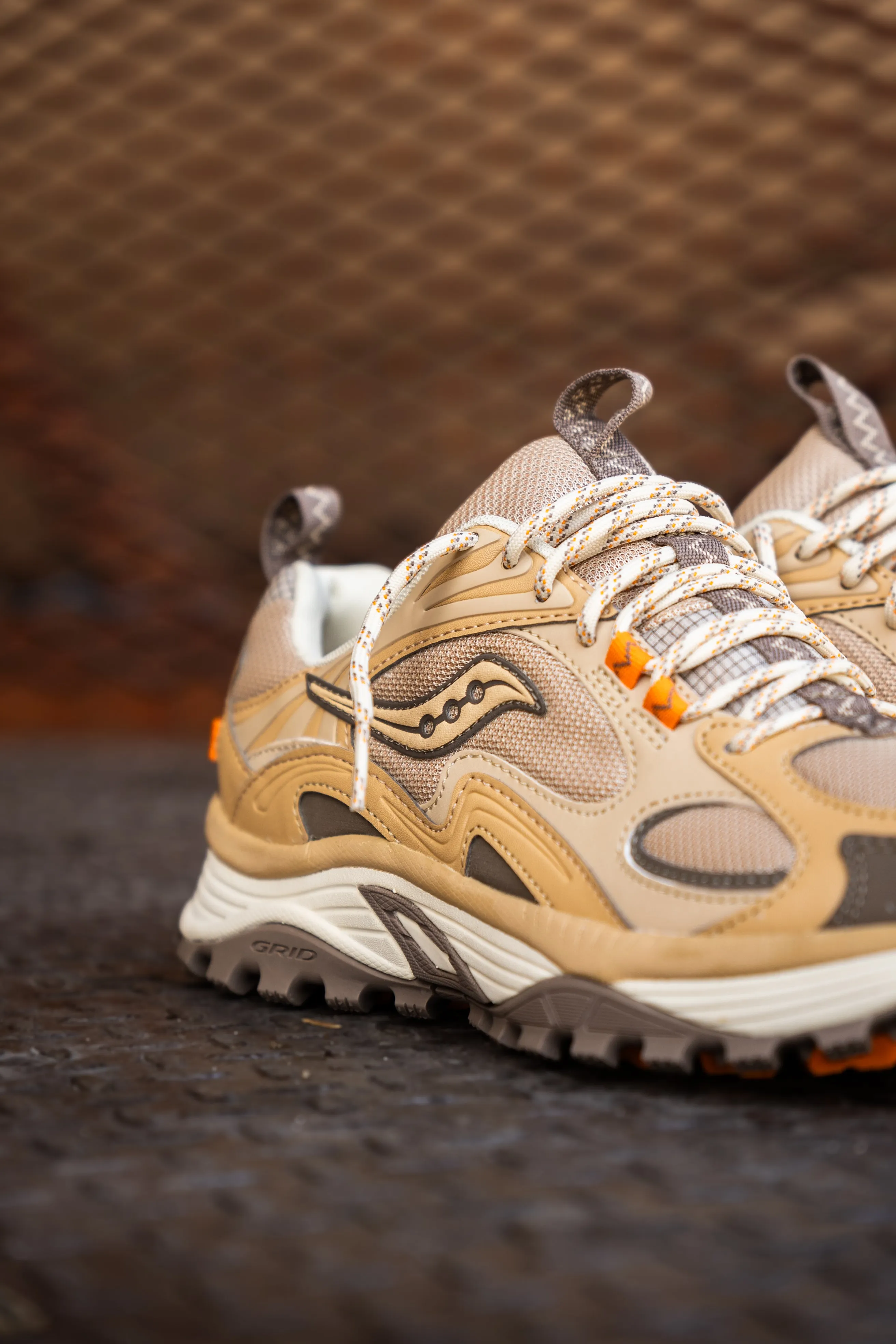 Mens Saucony Grid Aura X (Whey/Orange) Unique cushioning Impact-absorbing durability