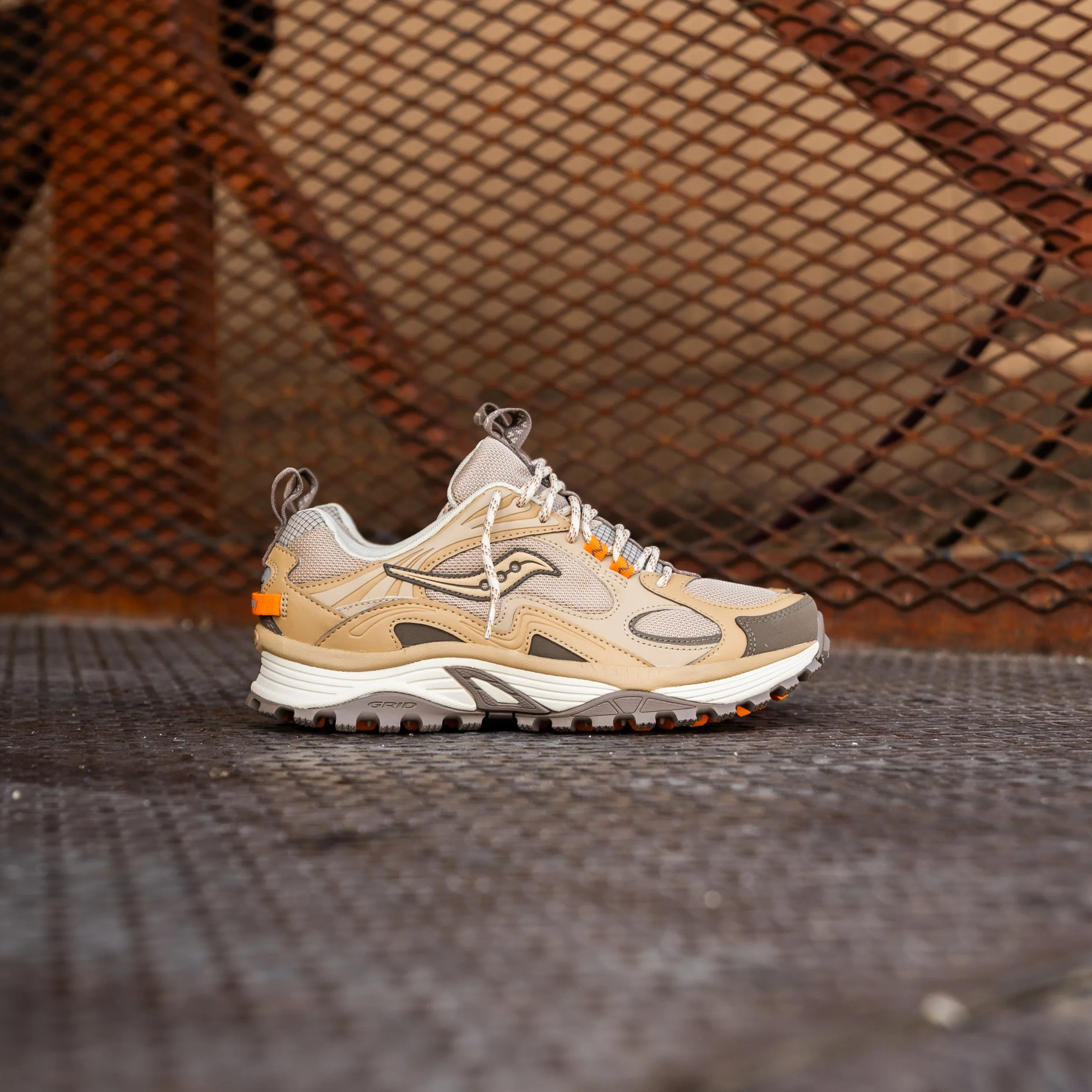 Mens Saucony Grid Aura X (Whey/Orange) most fall