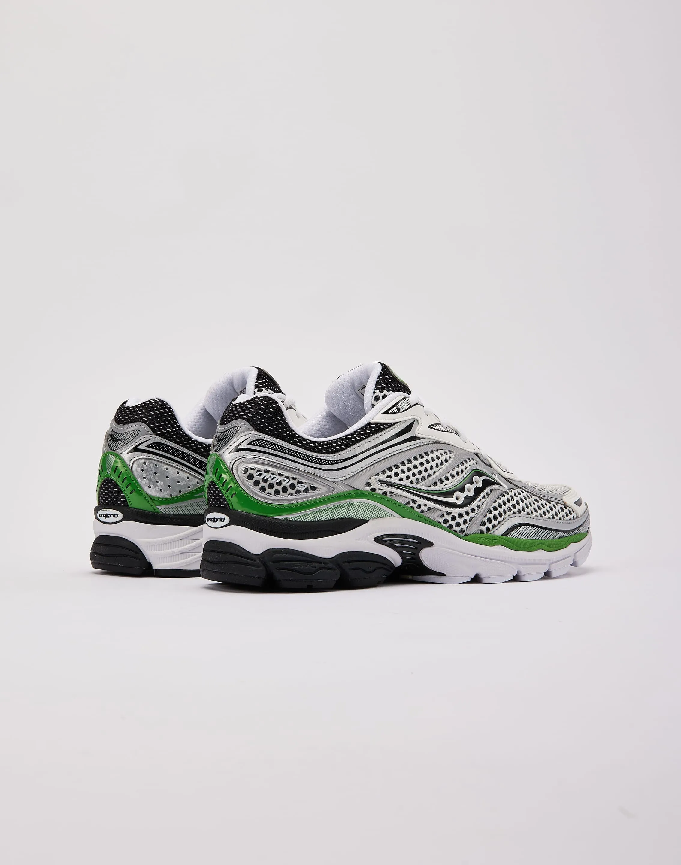 Saucony ProGrid Omni 9 Event Go Planet Run