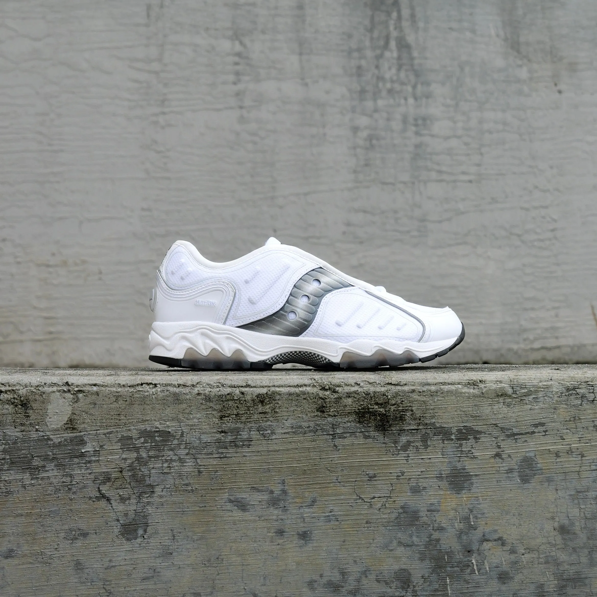 least cycling Saucony "Matrix" (White/Metallic)